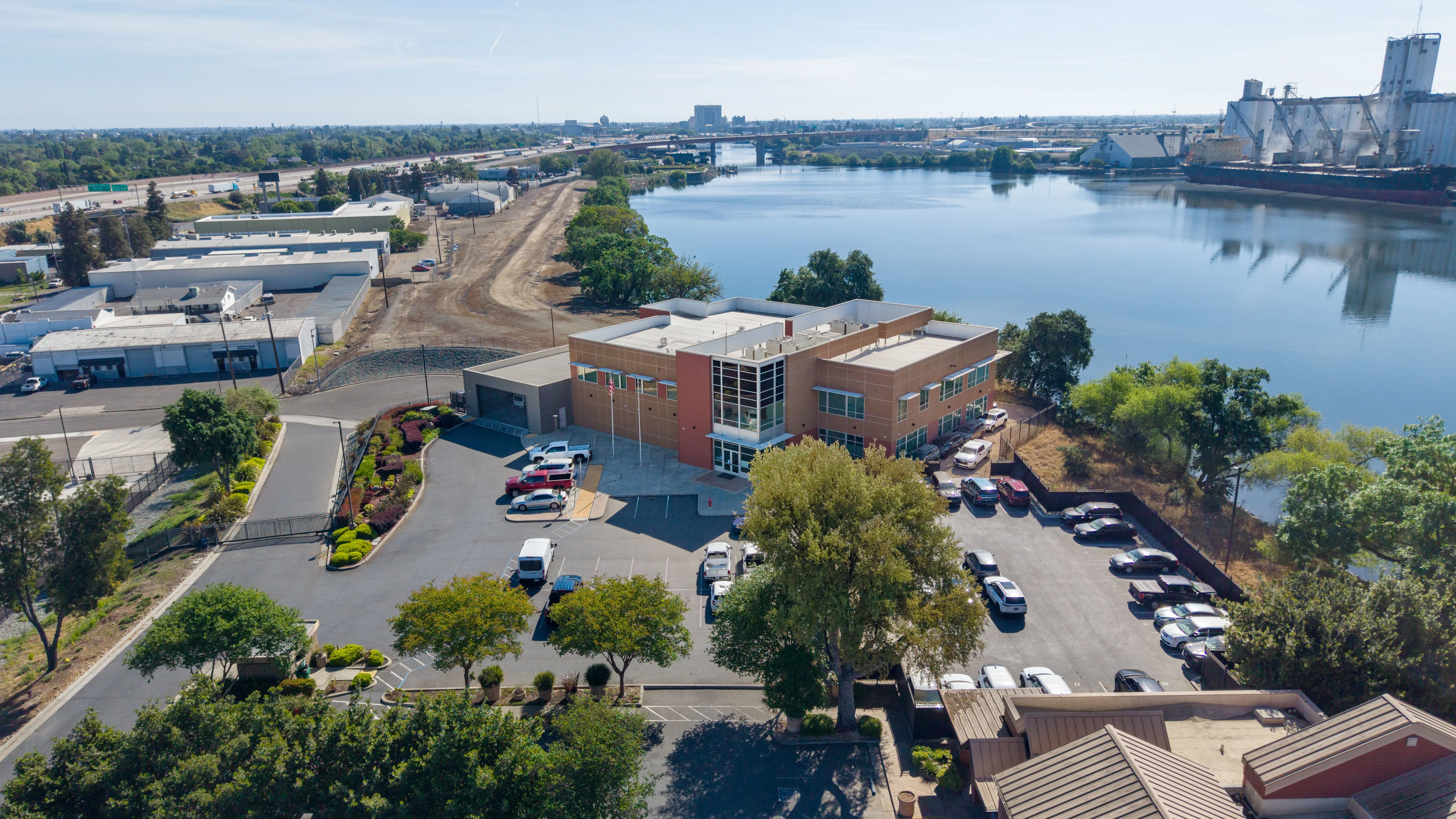 U.S. Immigration and Customs Enforcement (ICE)… — Sale in Stockton, CA, photo 1 of 8