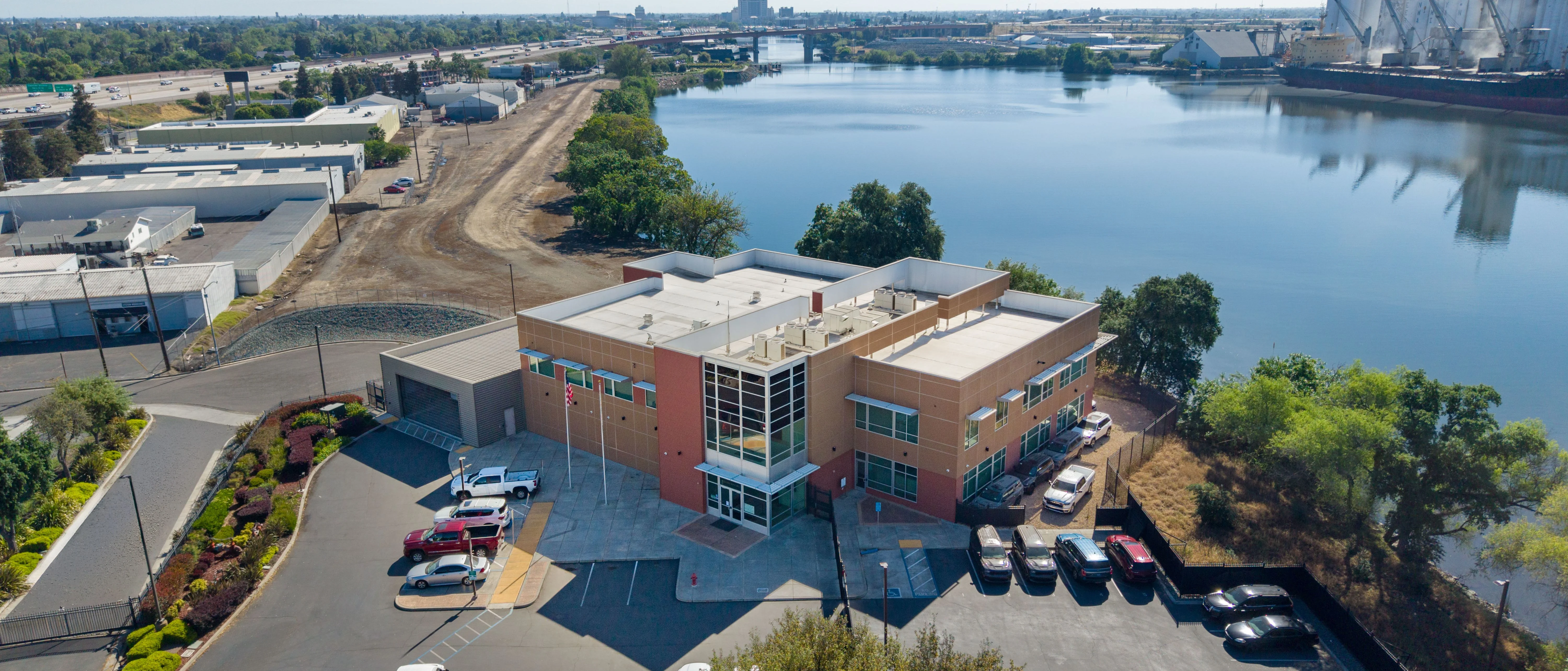 U.S. Immigration and Customs Enforcement (ICE)… — Sale in Stockton, CA, photo 5 of 8