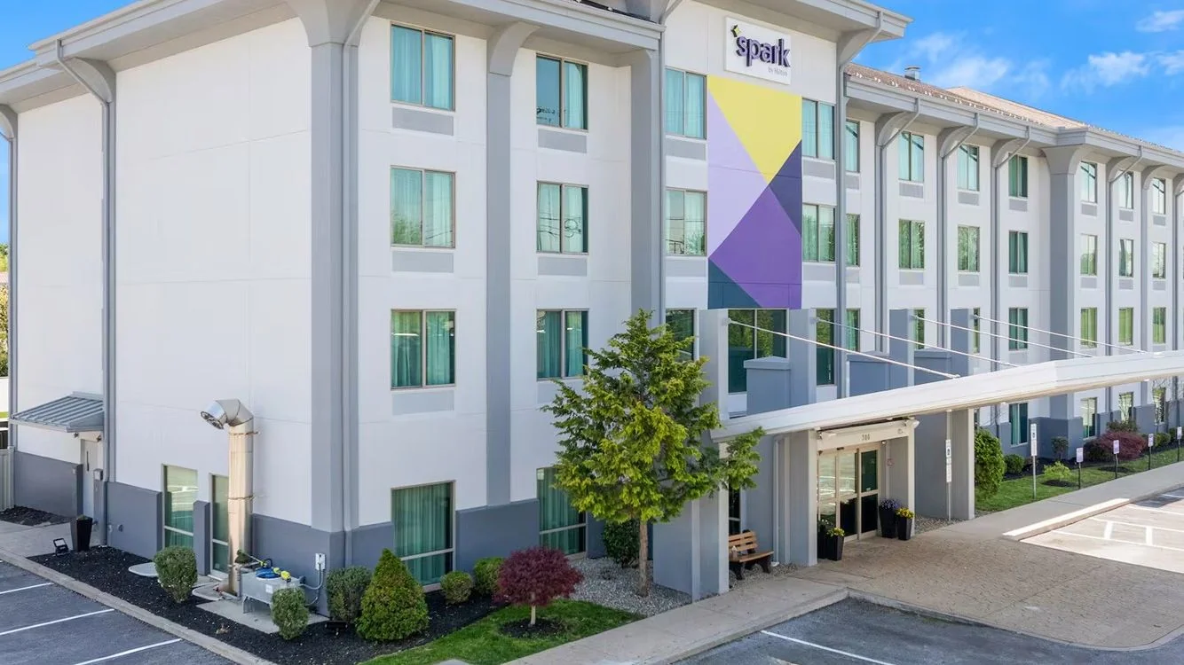 Spark by Hilton Exton — Sale in Exton, PA, photo 1 of 8
