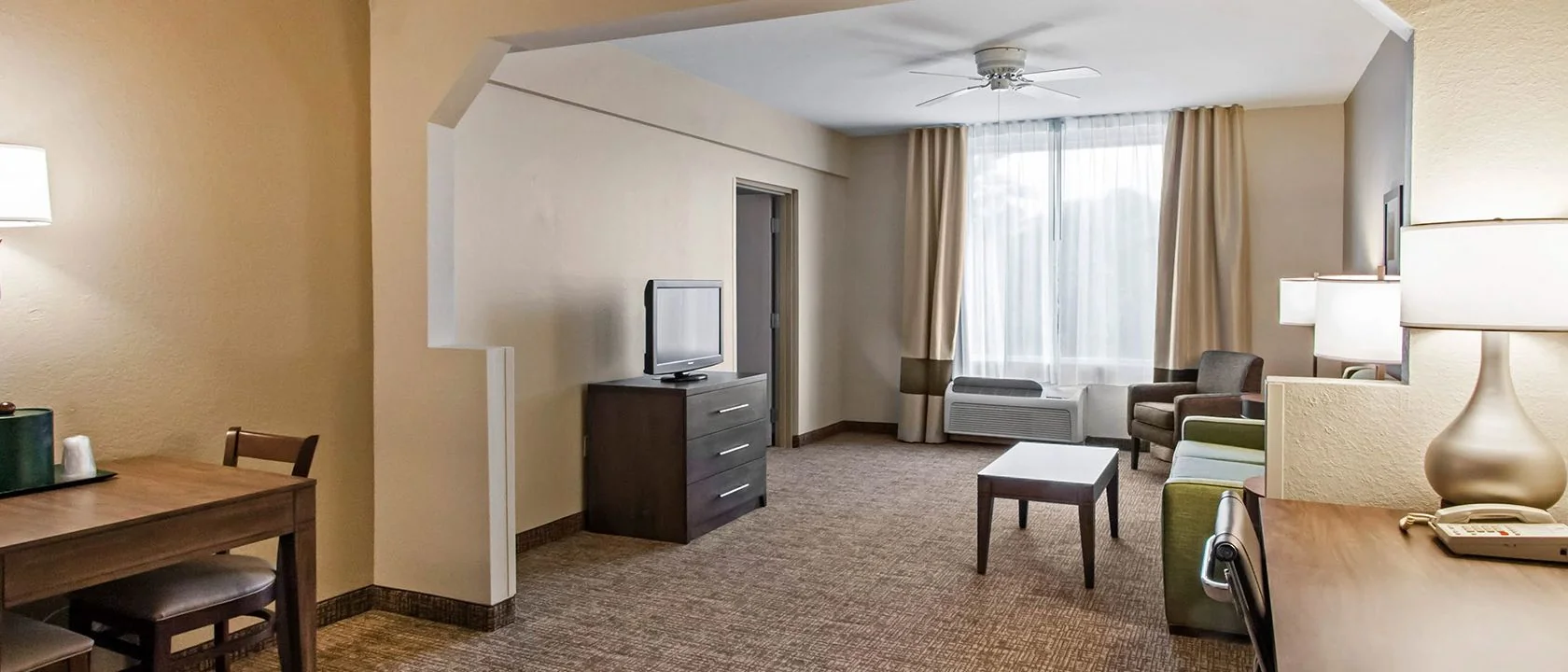 Comfort Suites Orlando Maingate East — Sale in Kissimmee, FL, photo 7 of 8