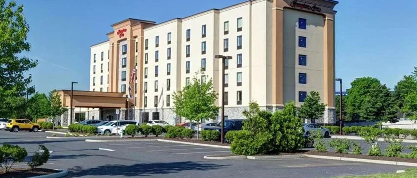 Hampton Inn Neptune/Wall — Sale in Neptune Township, NJ, photo 3 of 8