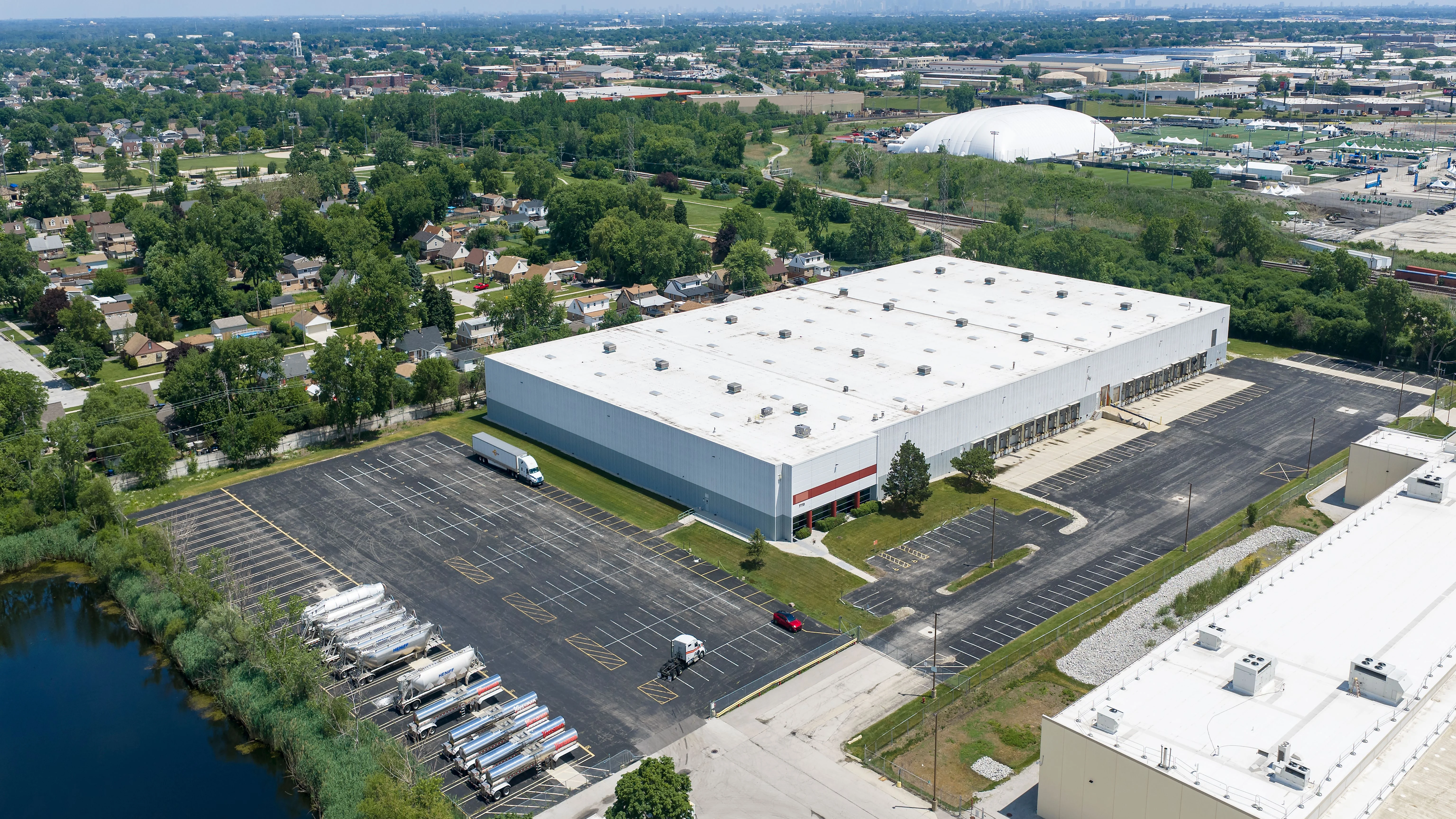Bridgeview Industrial Portfolio — Sale in Bridgeview, IL, photo 4 of 8