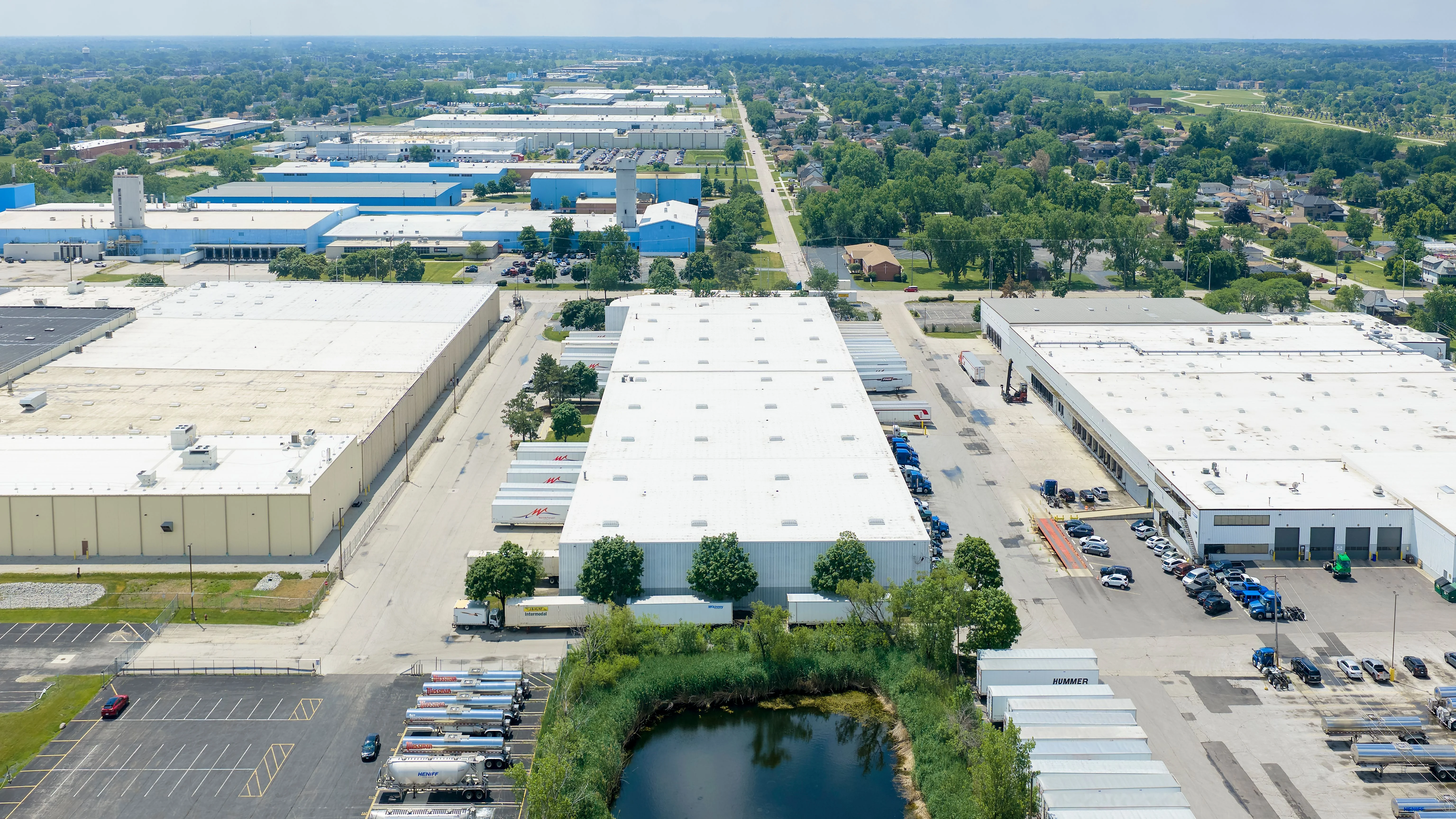 Bridgeview Industrial Portfolio — Sale in Bridgeview, IL, photo 5 of 8