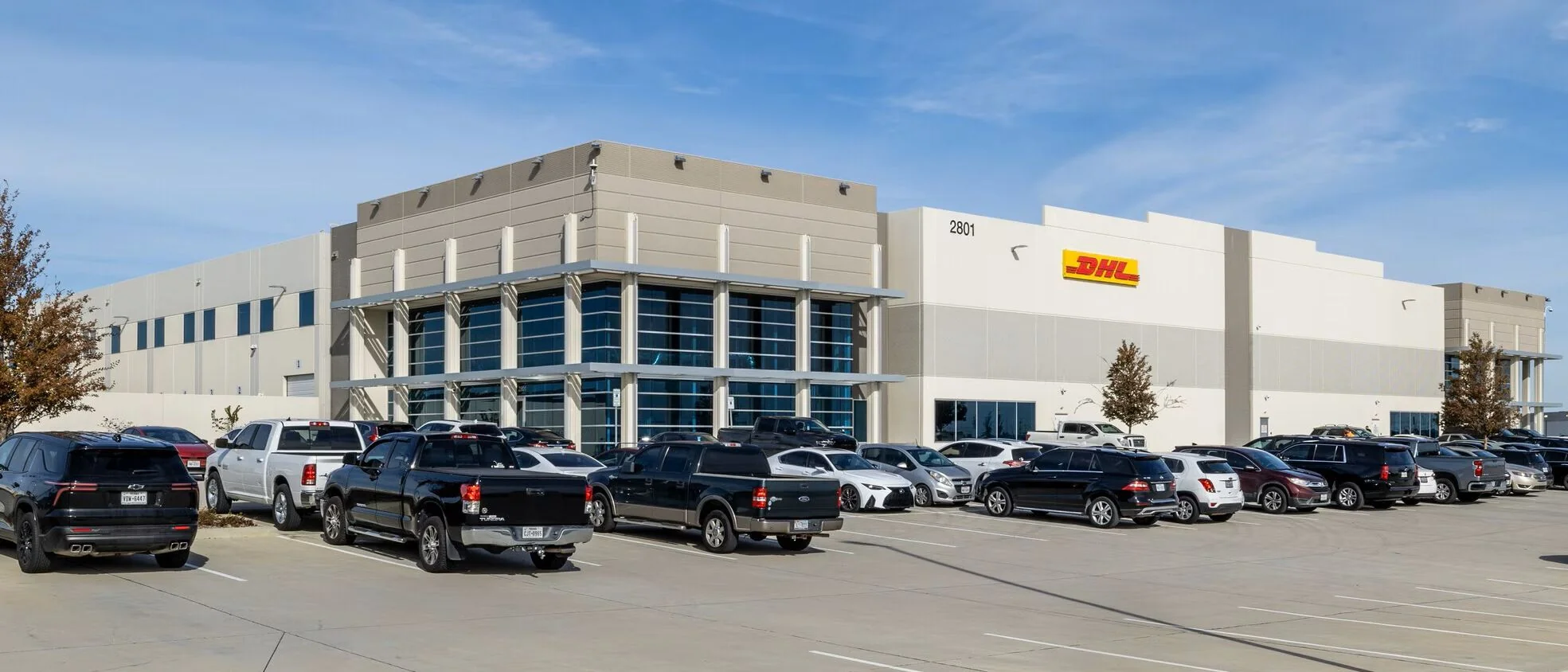 DFW Commerce Center Building 4 — Sale in Irving, TX, photo 4 of 7