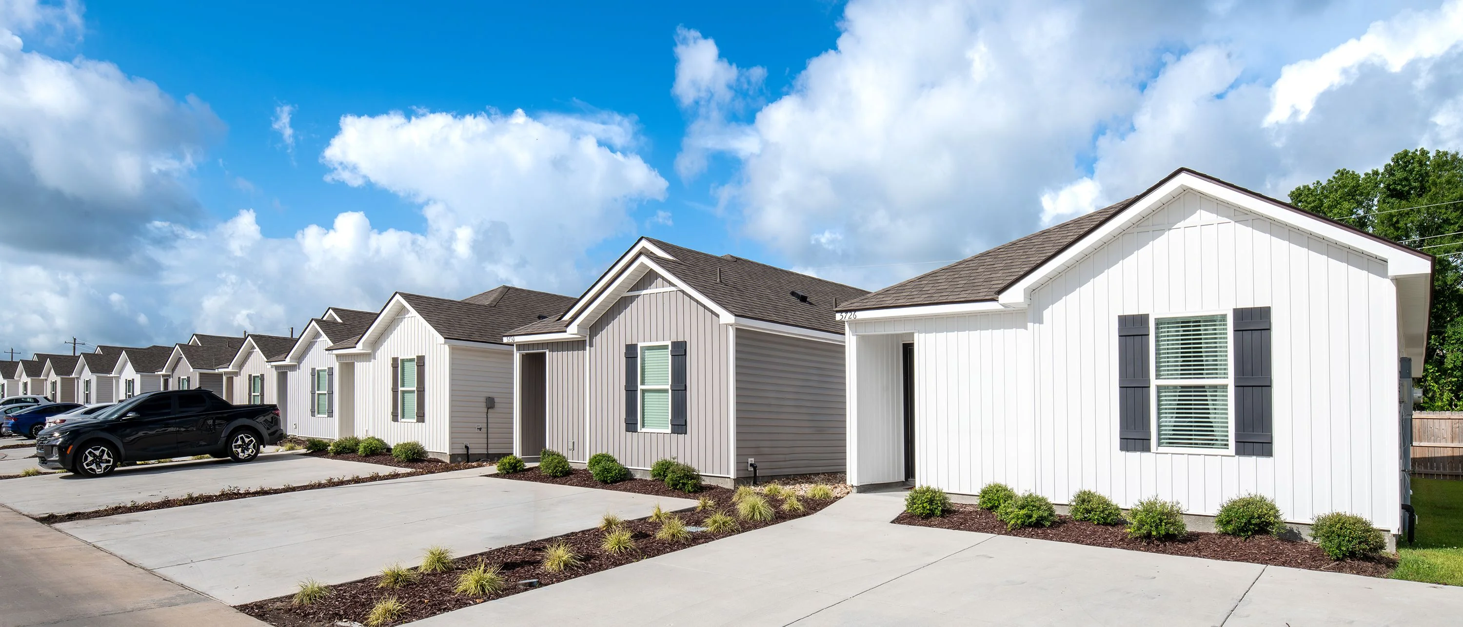 University Grove (LSU) — Sale in Baton Rouge, LA, photo 3 of 8