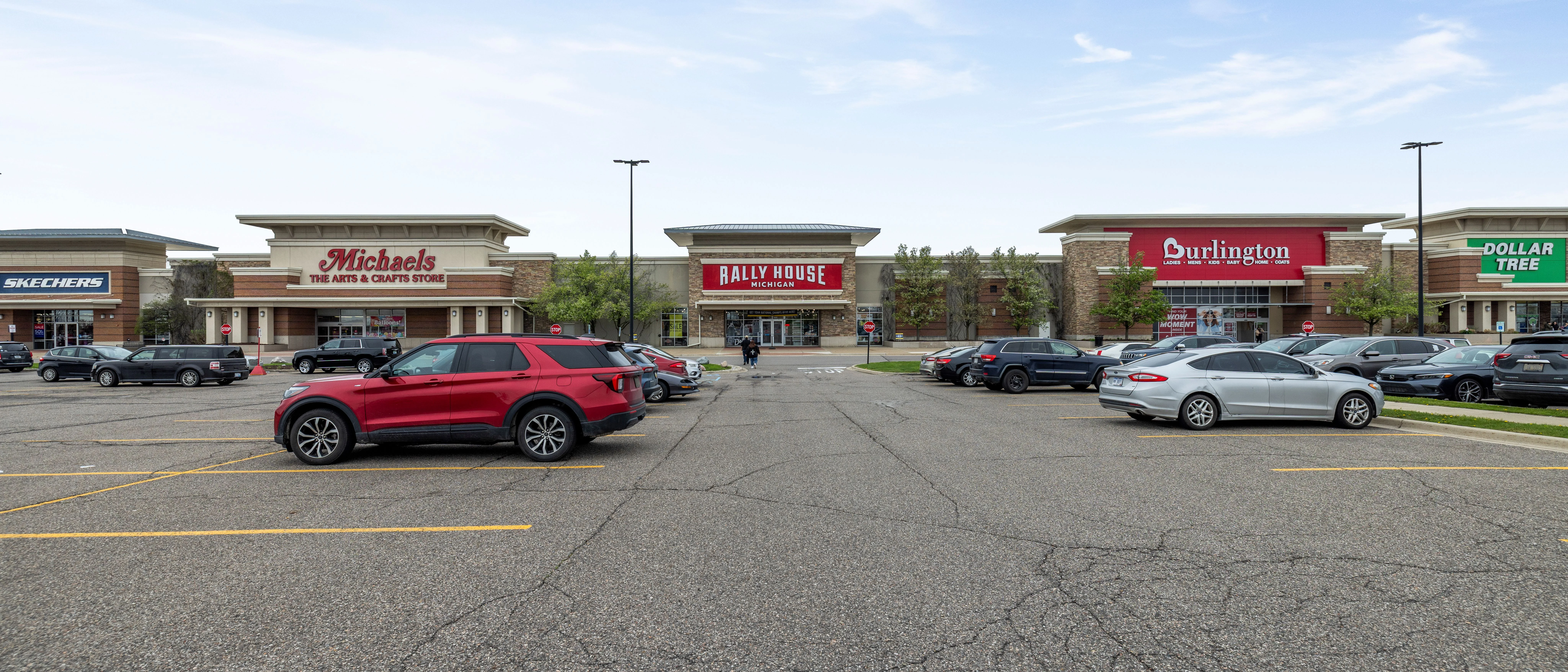 Fairlane Green — Sale in Allen Park, MI, photo 5 of 8