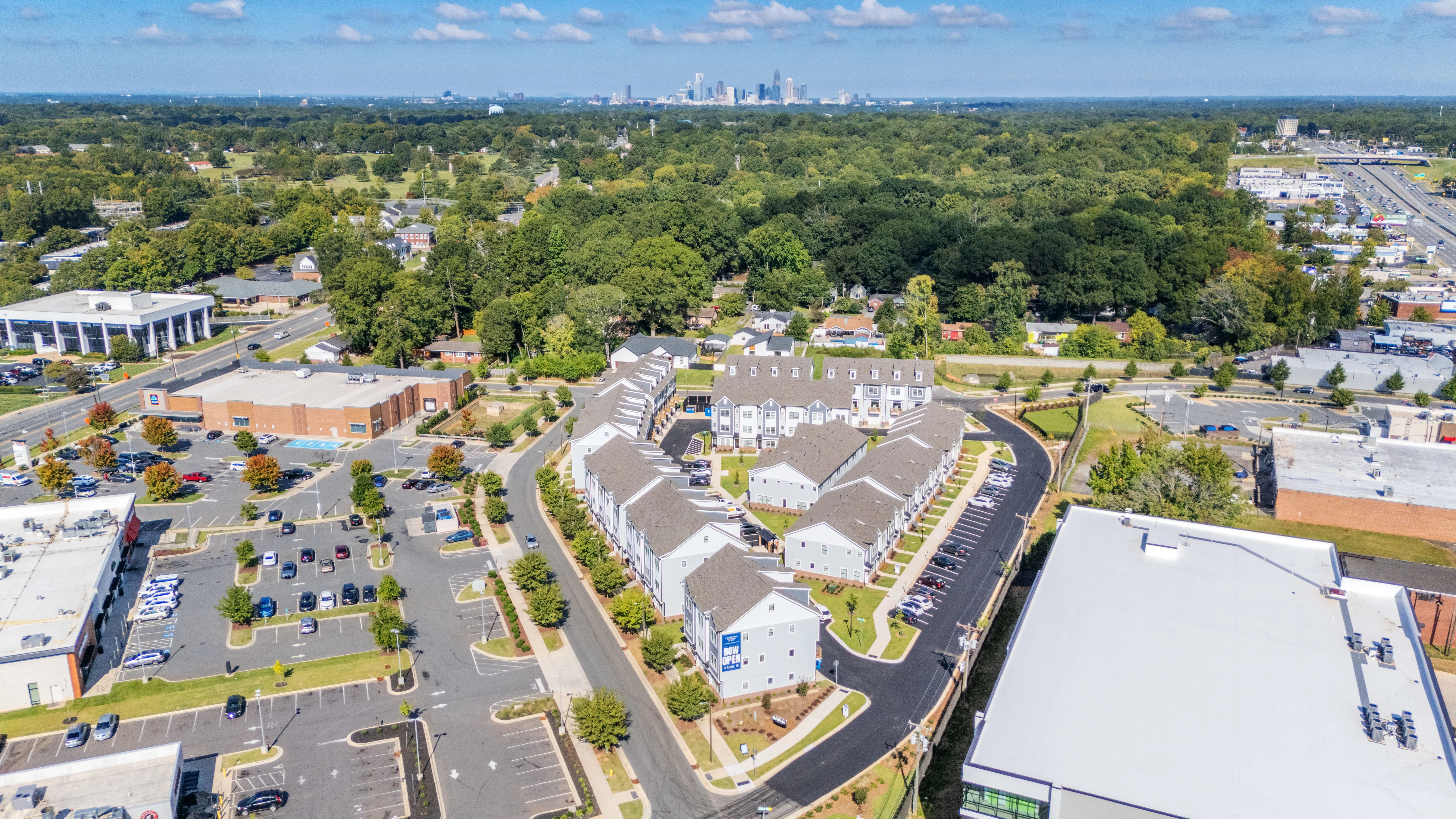 Radial at MoRa Point — Sale in Charlotte, NC, photo 1 of 8