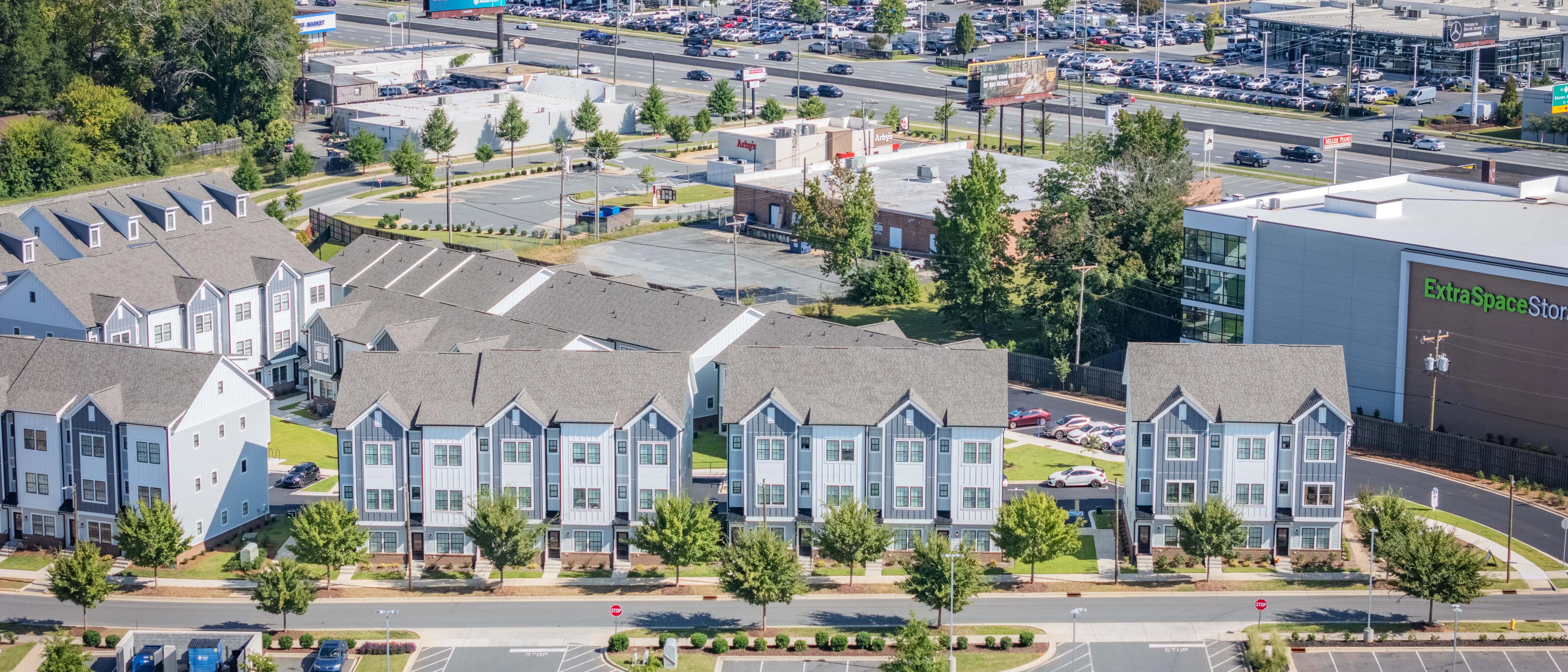 Radial at MoRa Point — Sale in Charlotte, NC, photo 8 of 8