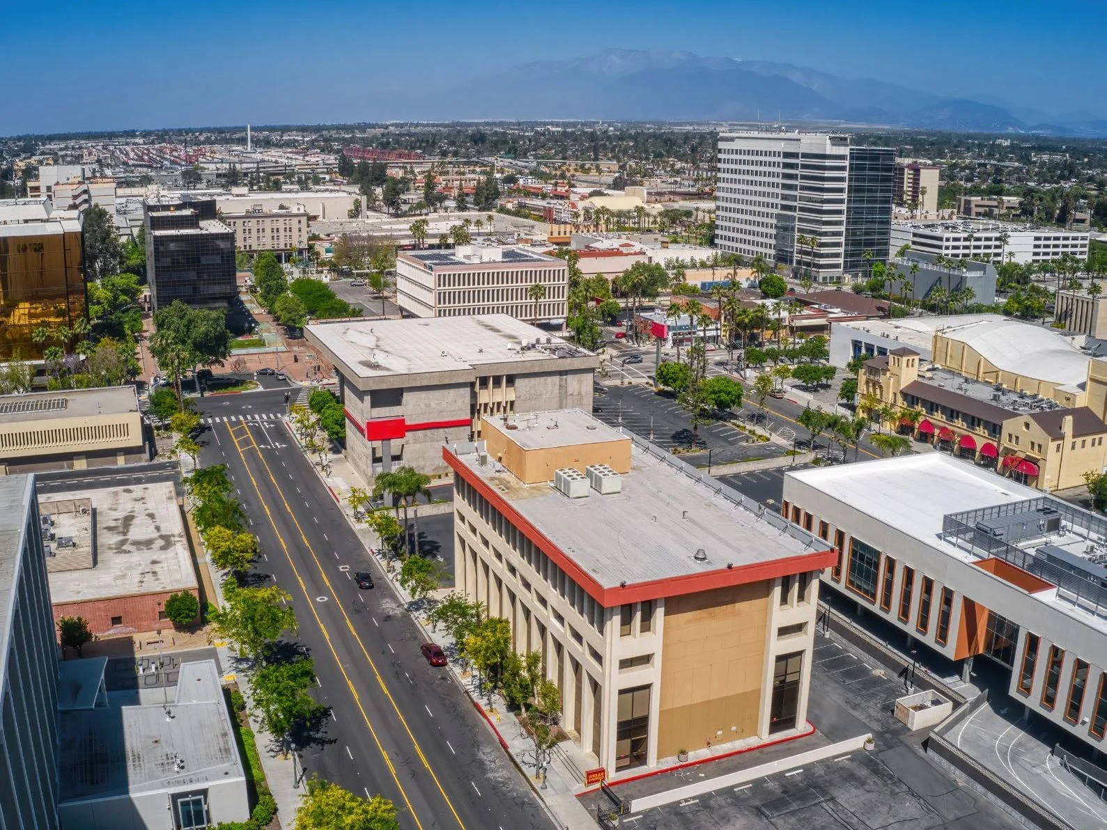 334 W Third Street — Sale in San Bernardino, CA, photo 2 of 8