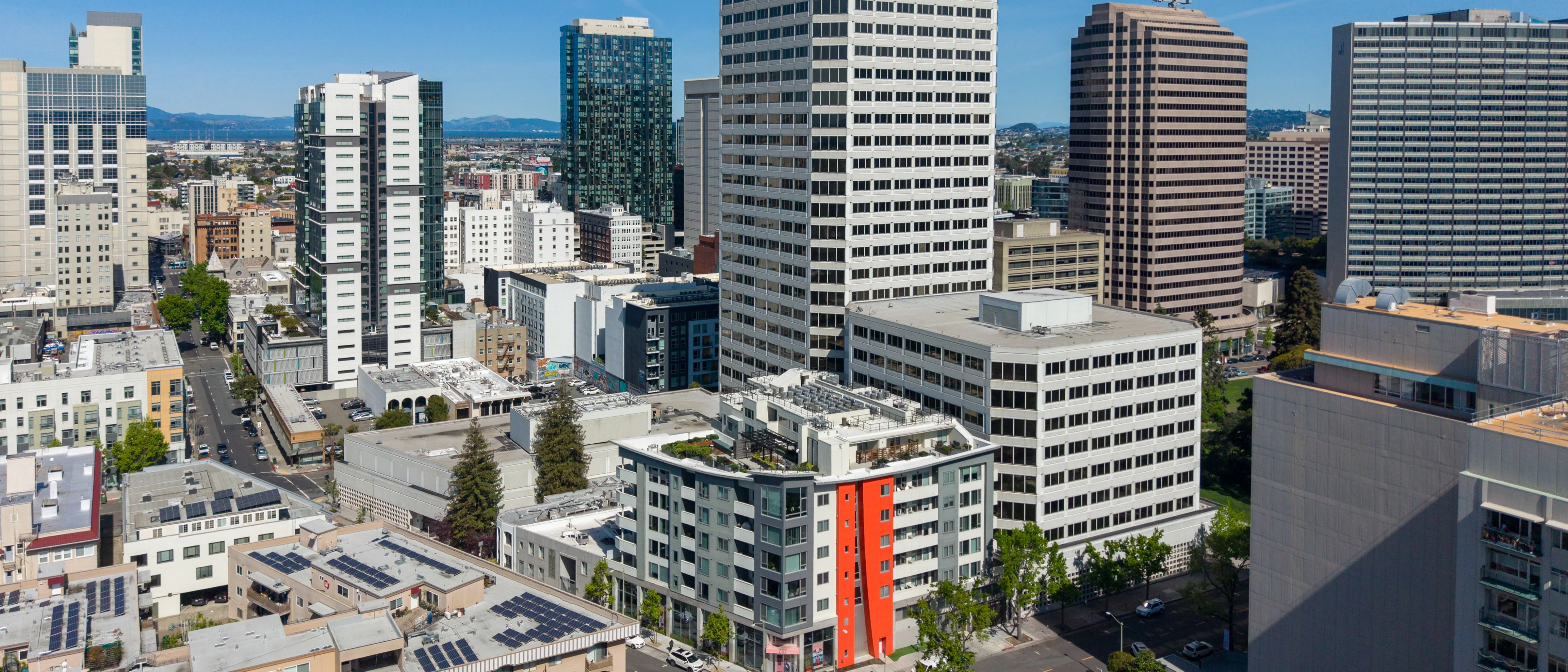 ORA Apartments — Sale in Oakland, CA, photo 7 of 8