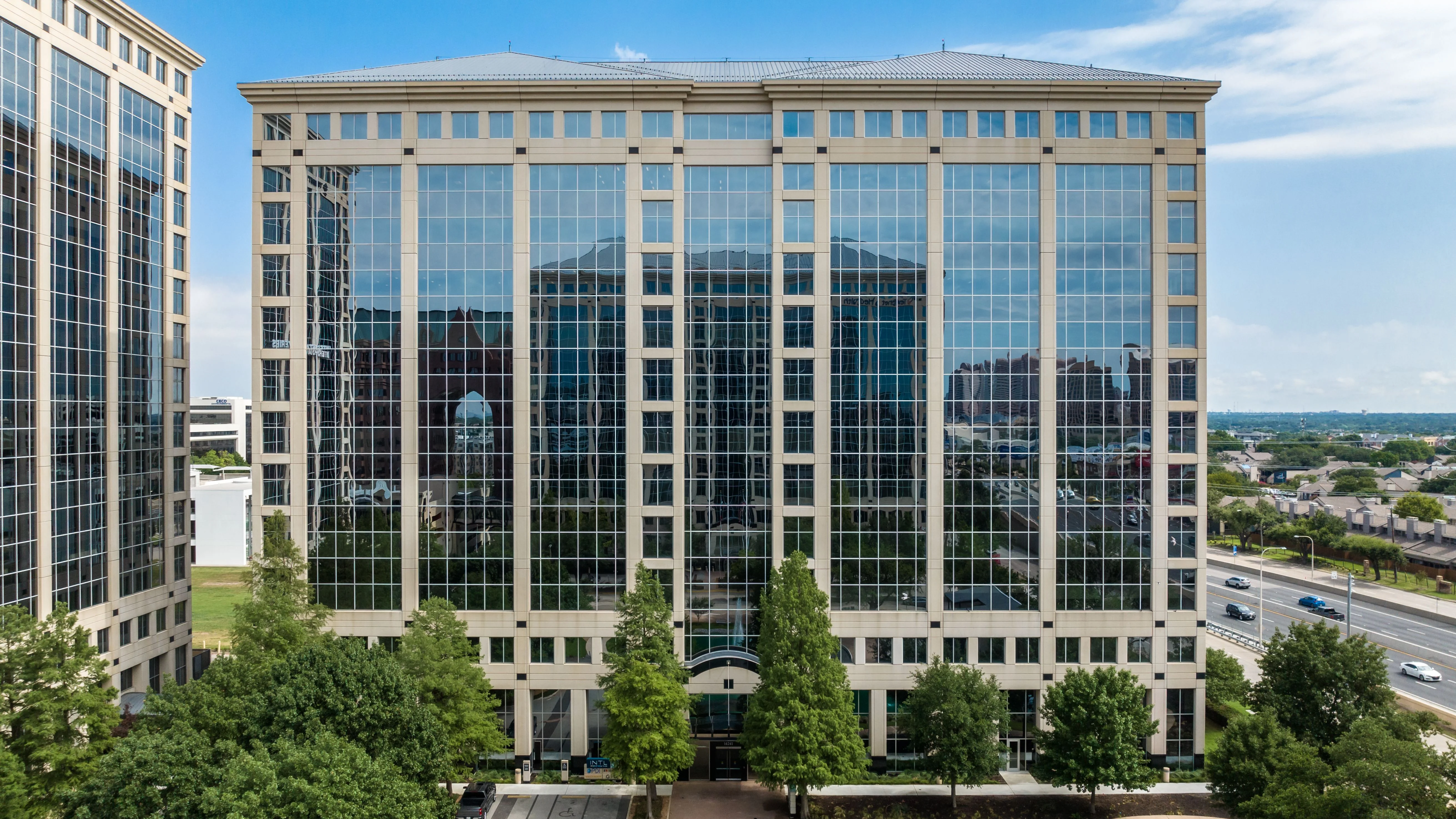 International Plaza III — Sale in Dallas, TX, photo 1 of 8