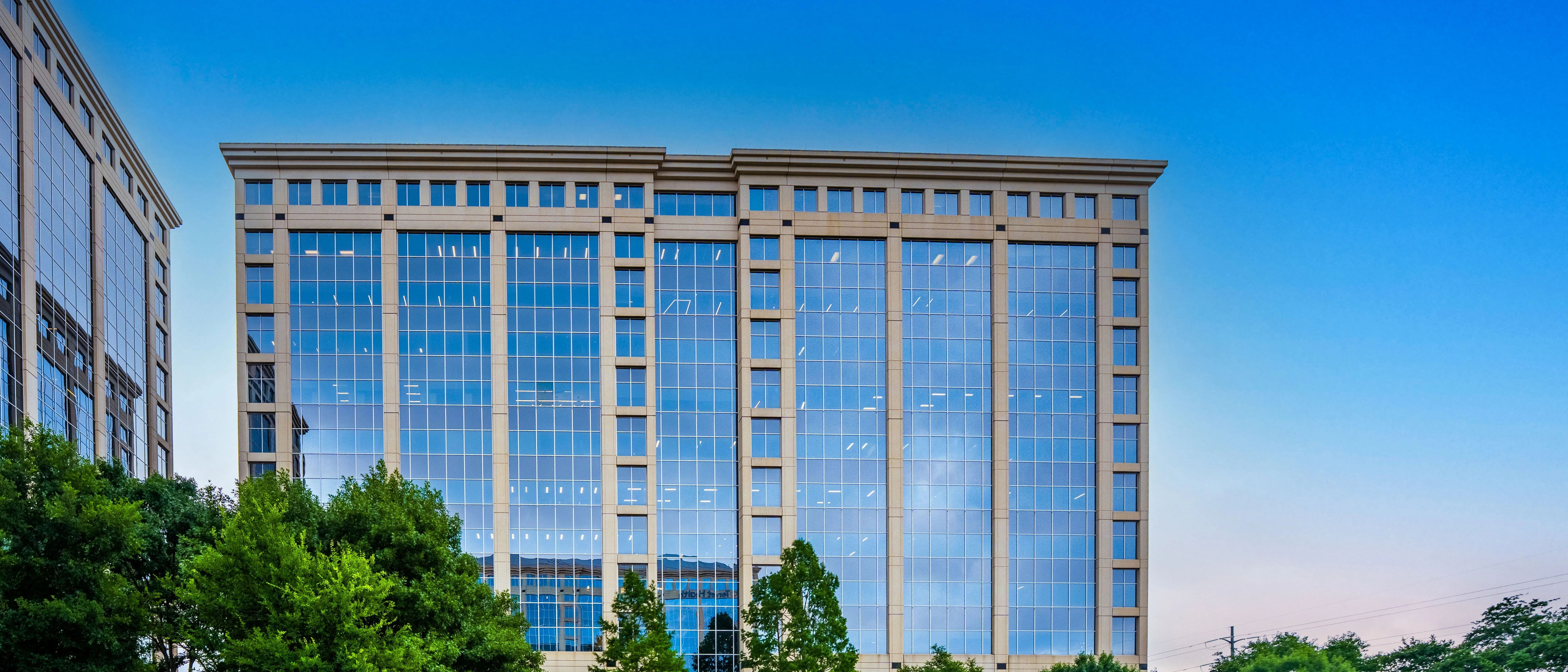 International Plaza III — Sale in Dallas, TX, photo 5 of 8