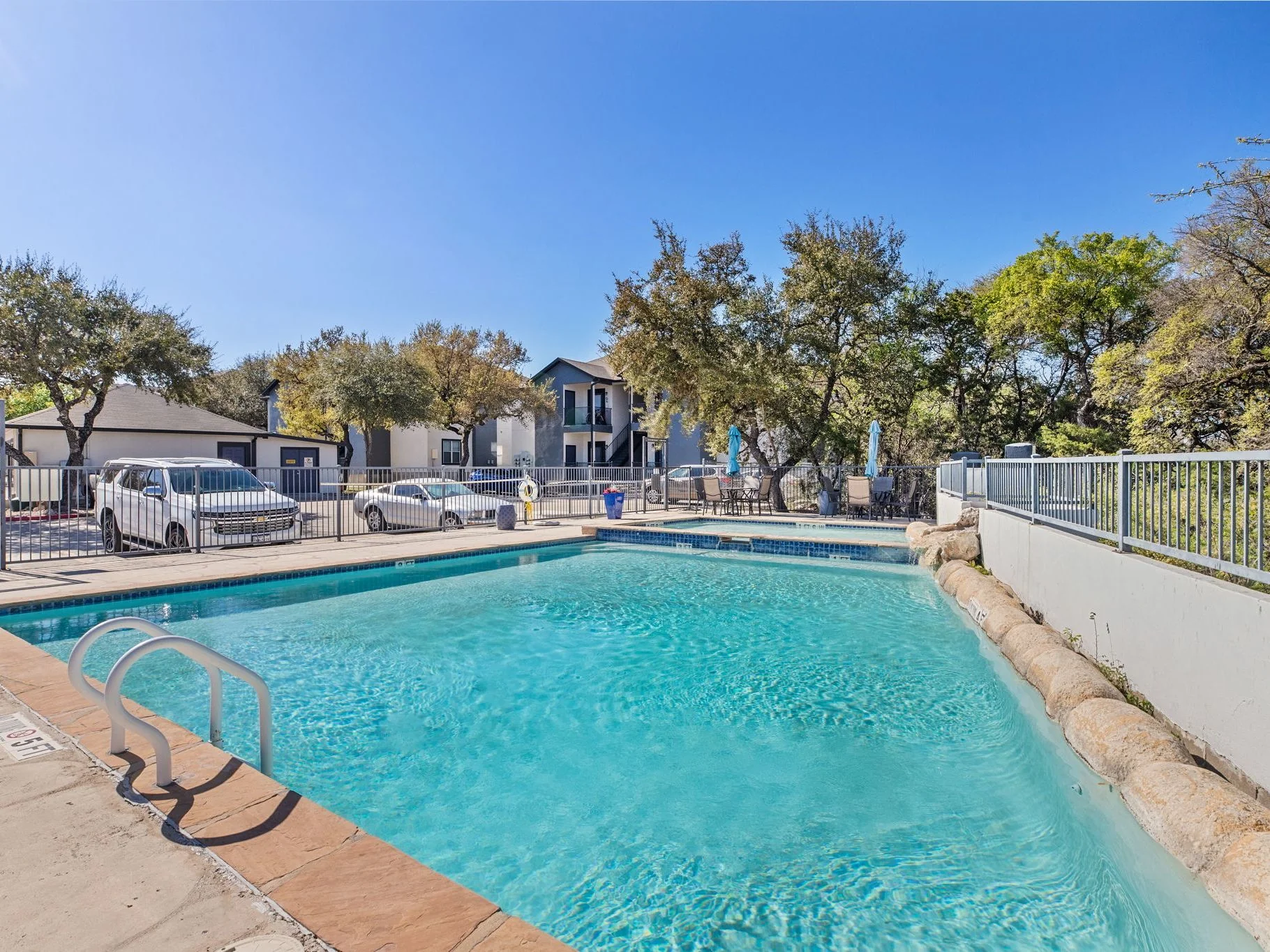Oaks at La Cantera — Sale in San Antonio, TX, photo 2 of 8