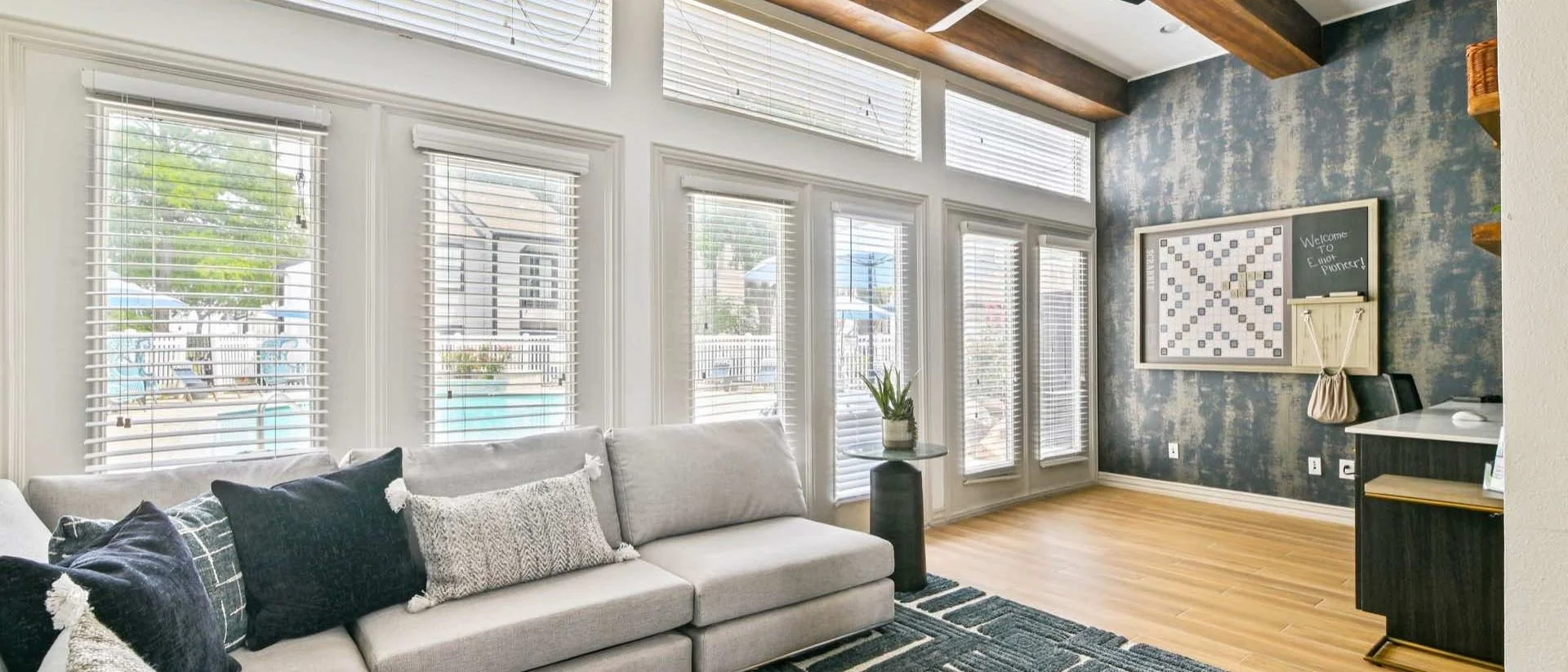 Elliot Pioneer — Sale in Arlington, TX, photo 6 of 8