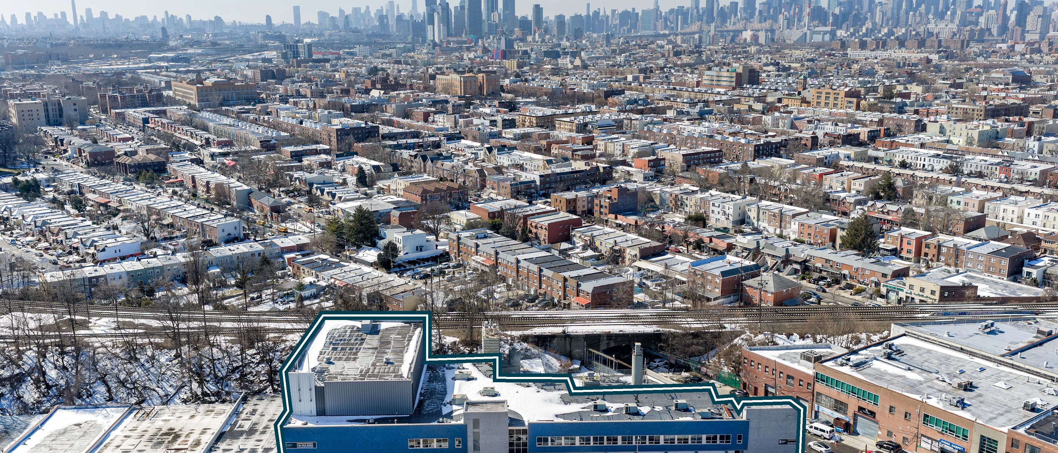 25-44 Borough Place — Sale in Queens, NY, photo 5 of 8