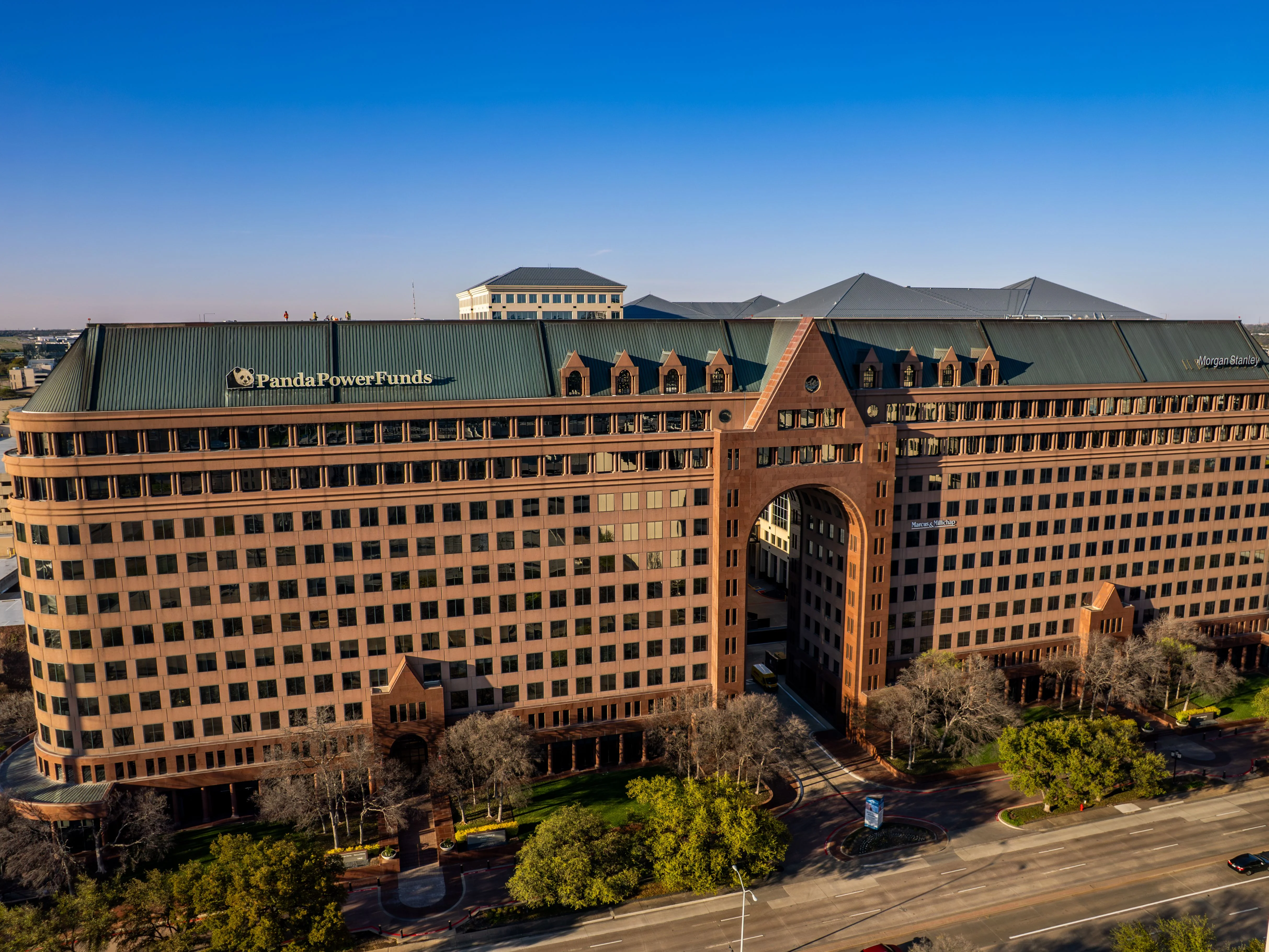 Providence Towers — Sale in Dallas, TX, photo 2 of 8