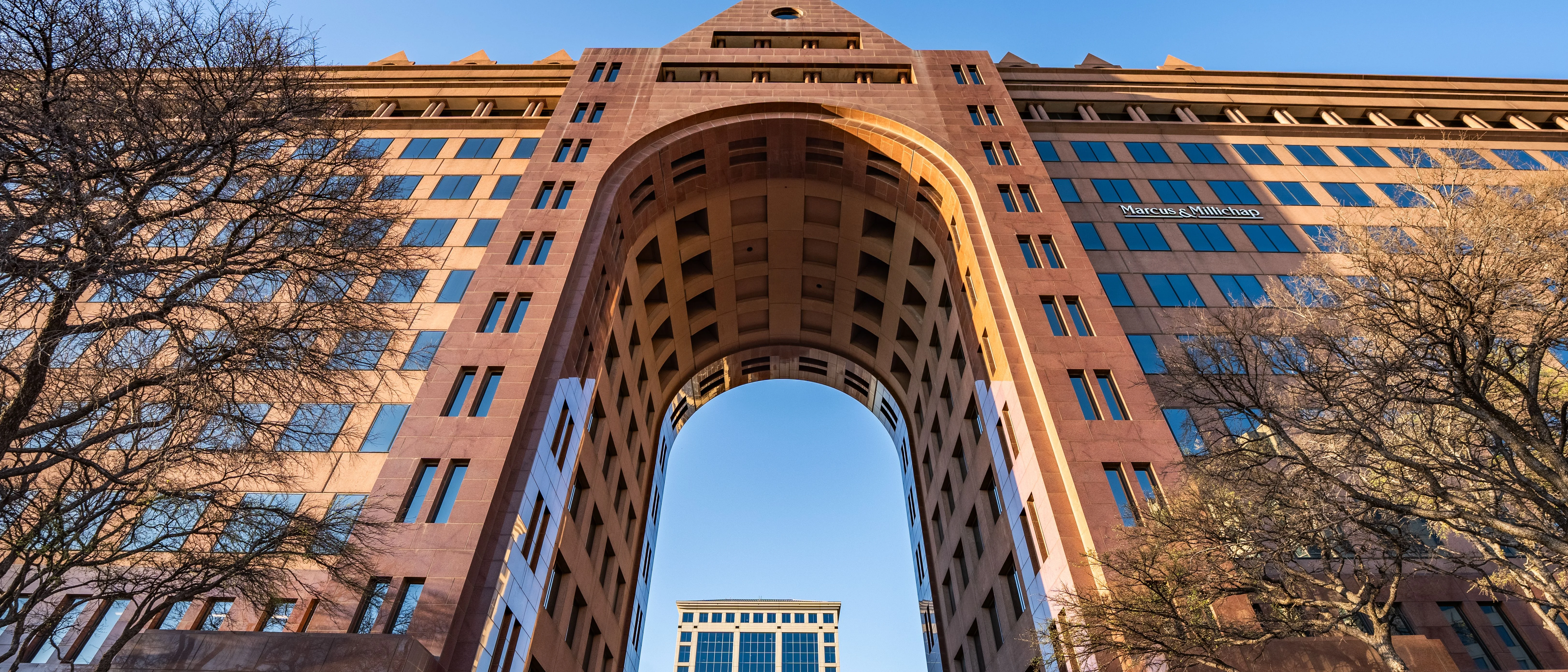 Providence Towers — Sale in Dallas, TX, photo 4 of 8