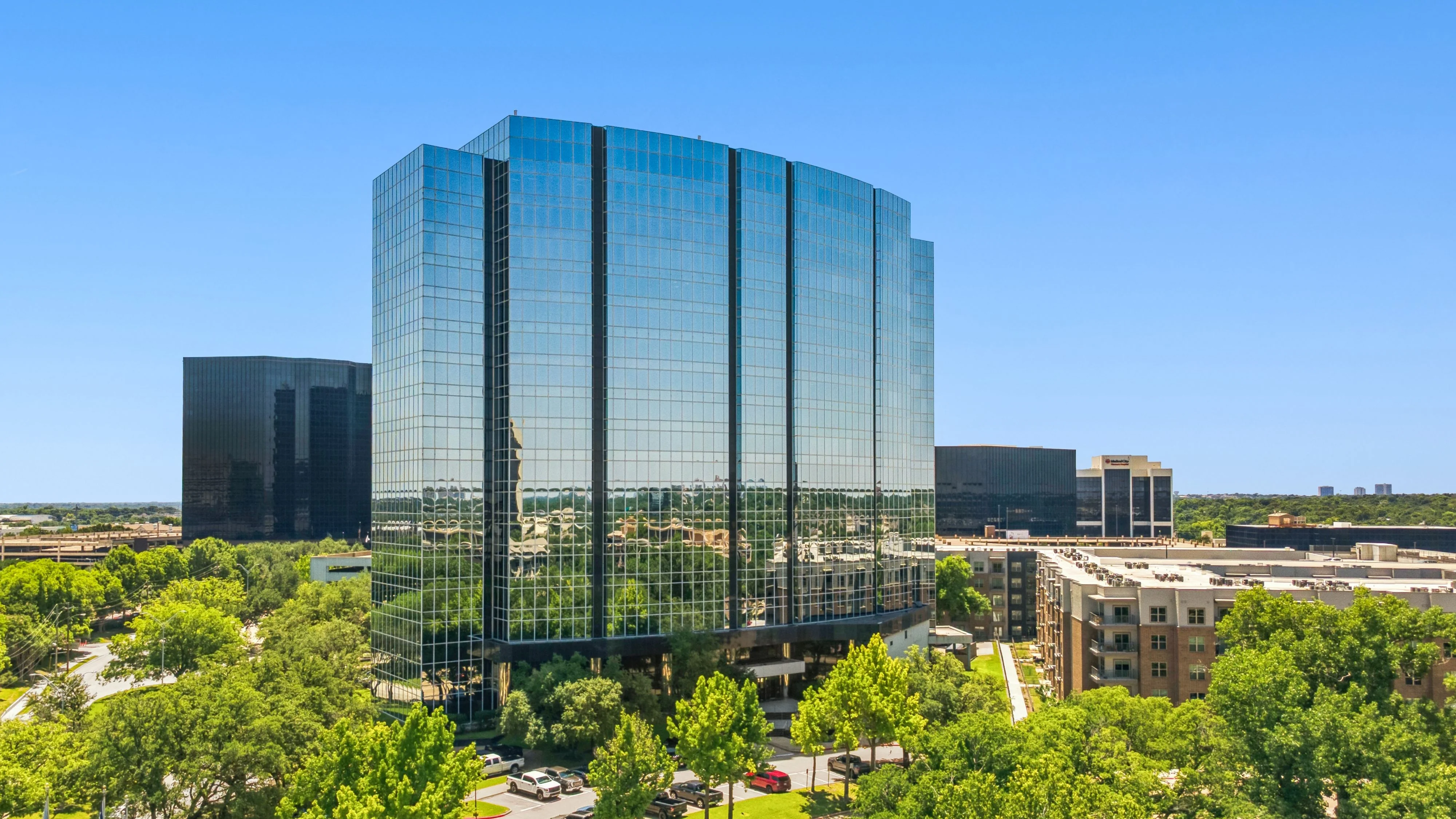 Providence Towers — Sale in Dallas, TX, photo 7 of 8