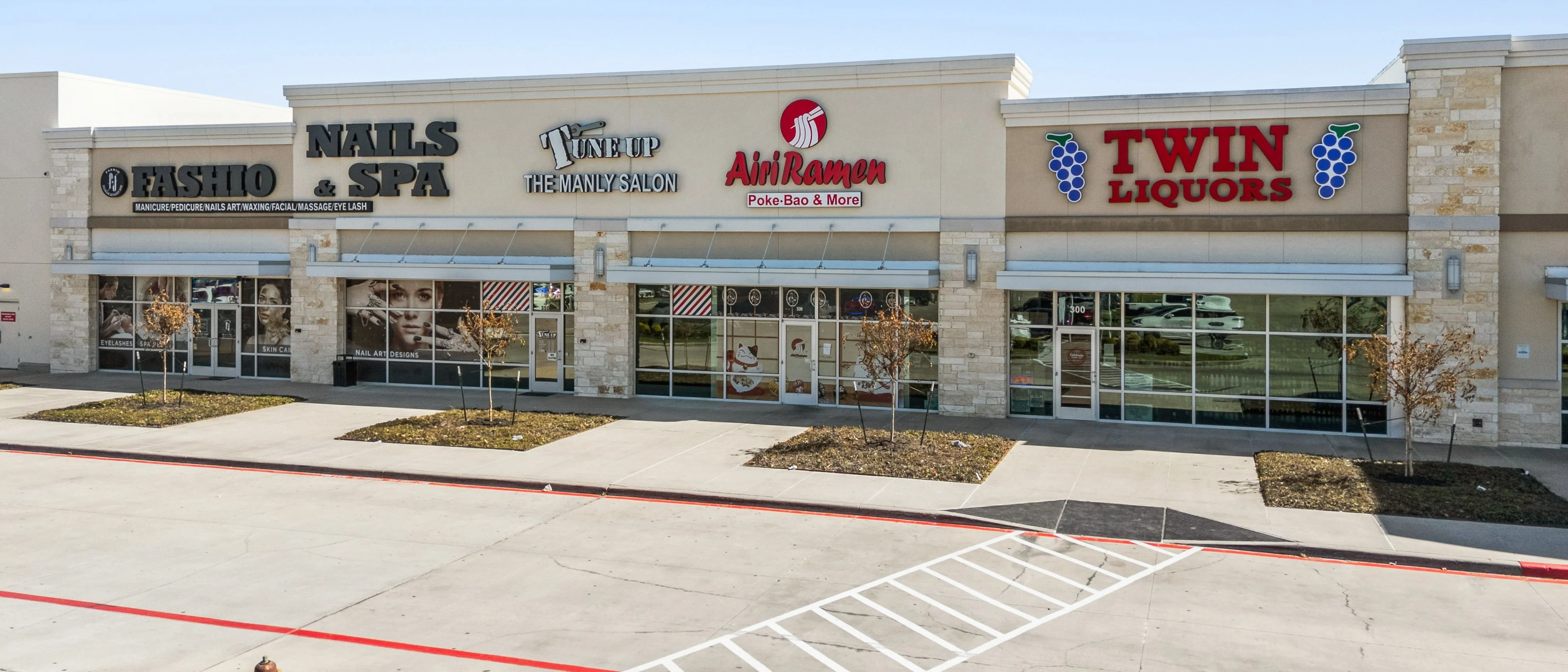 Baytown Shops - Phase I — Sale in Baytown, TX, photo 4 of 8