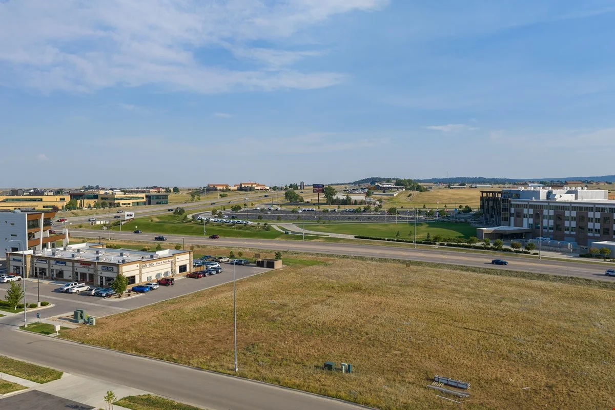 2015 Hope Ct, Rapid City SD 57701 — Sale in Rapid City, SD, photo 3 of 8