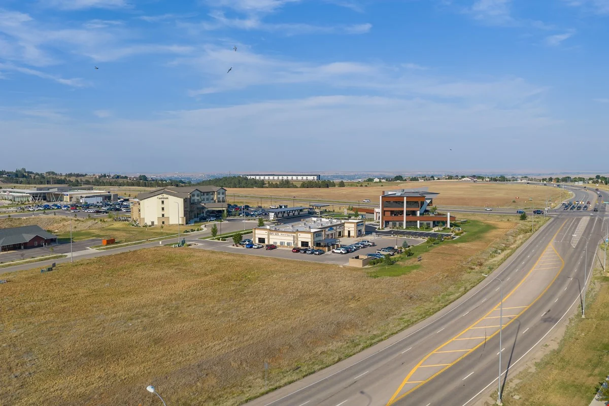 2015 Hope Ct, Rapid City SD 57701 — Sale in Rapid City, SD, photo 4 of 8
