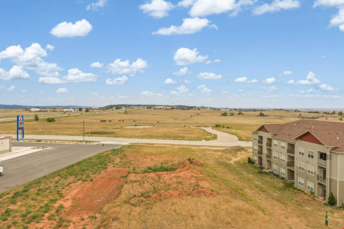 1903 Moon Meadows Drive — Sale in Rapid City, SD, photo 4 of 8