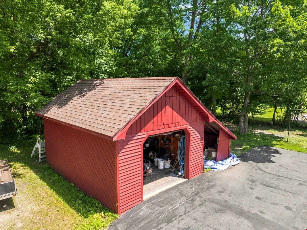 410 Main Street Gorham, NH — Sale in Gorham, NH, photo 5 of 8