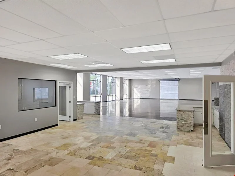 Move-In-Ready Retail | 5,061 SF on 1.58 AC — Lease in Spring, TX, photo 8 of 8