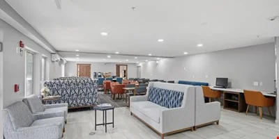 Holiday Inn Express & Suites Sandy — Sale in Sandy, UT, photo 4 of 8