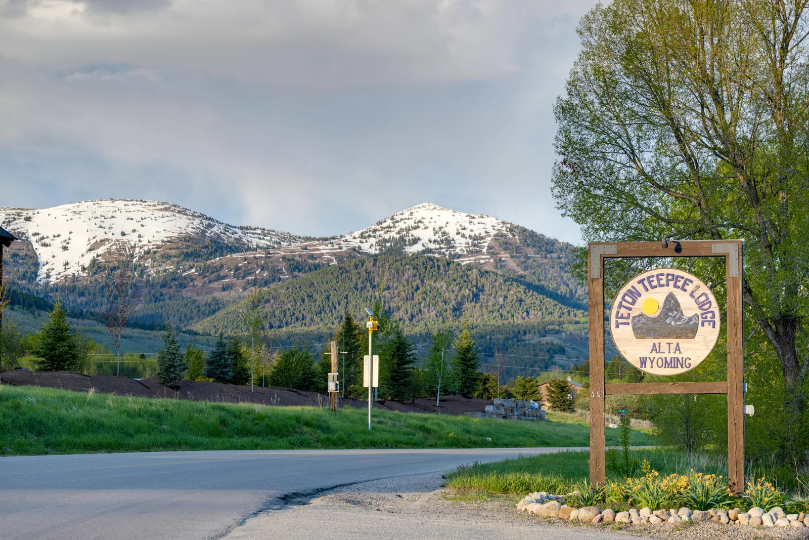Teton Teepee Lodge — Sale in Alta, WY, photo 5 of 8