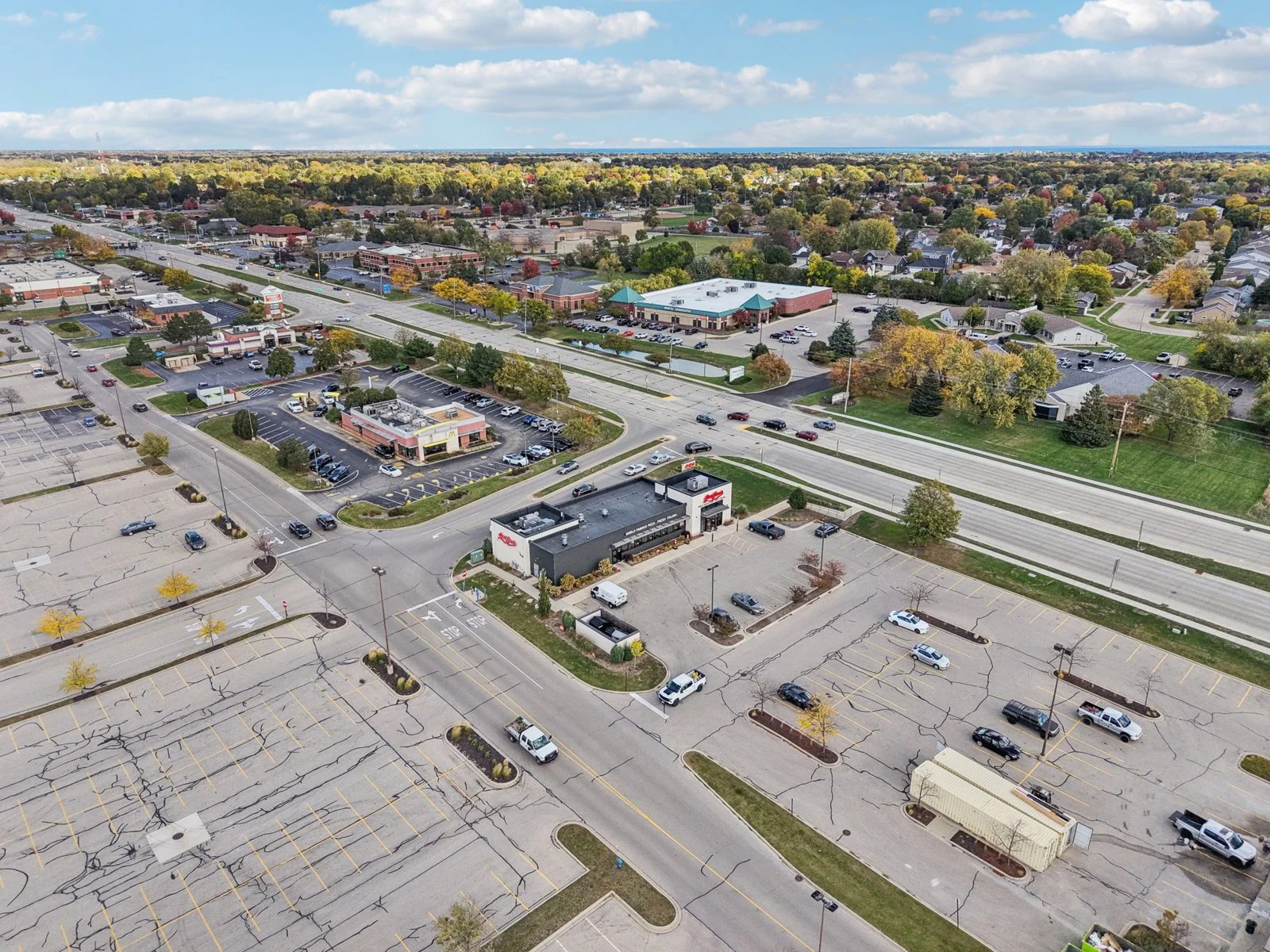 Freestanding Single Tenant Building — Sale in Kenosha, WI, photo 5 of 5