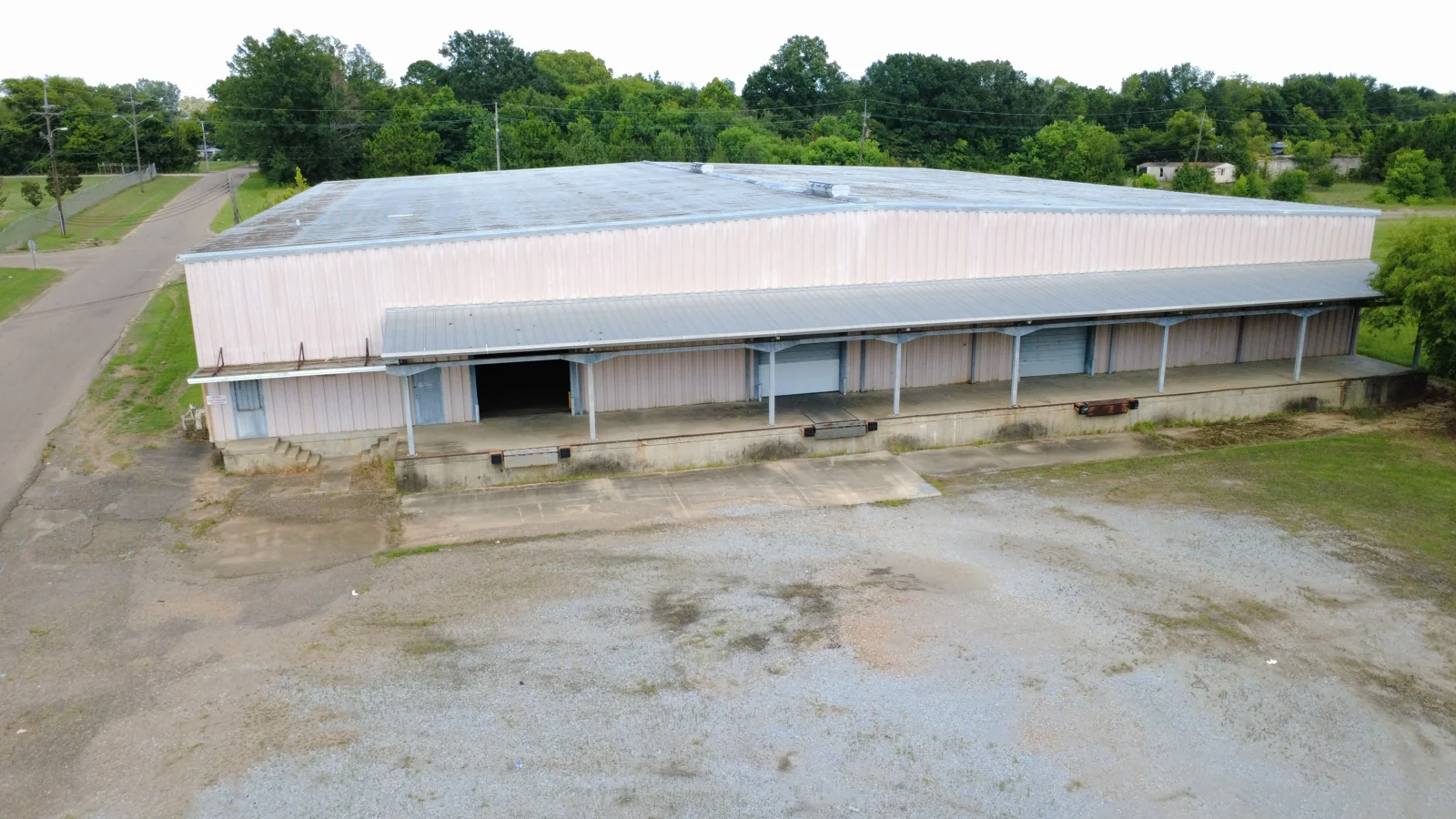 556 Matthews St — Sale in Canton, MS, photo 3 of 7