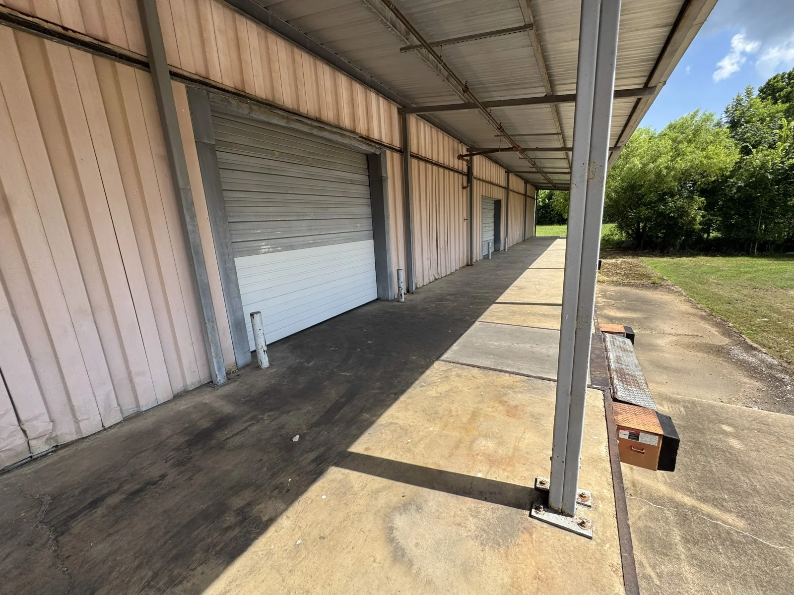 556 Matthews St — Sale in Canton, MS, photo 4 of 7