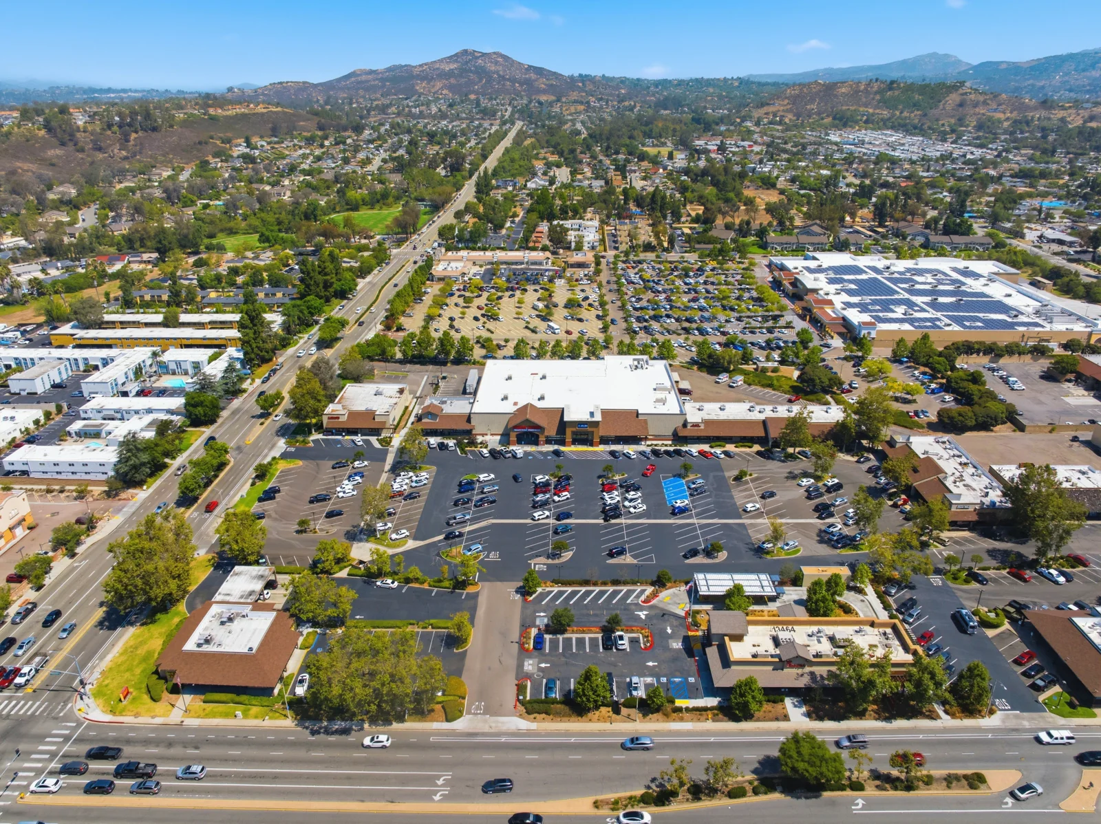 Poway Town & Country — Lease in Poway, CA, photo 1 of 6