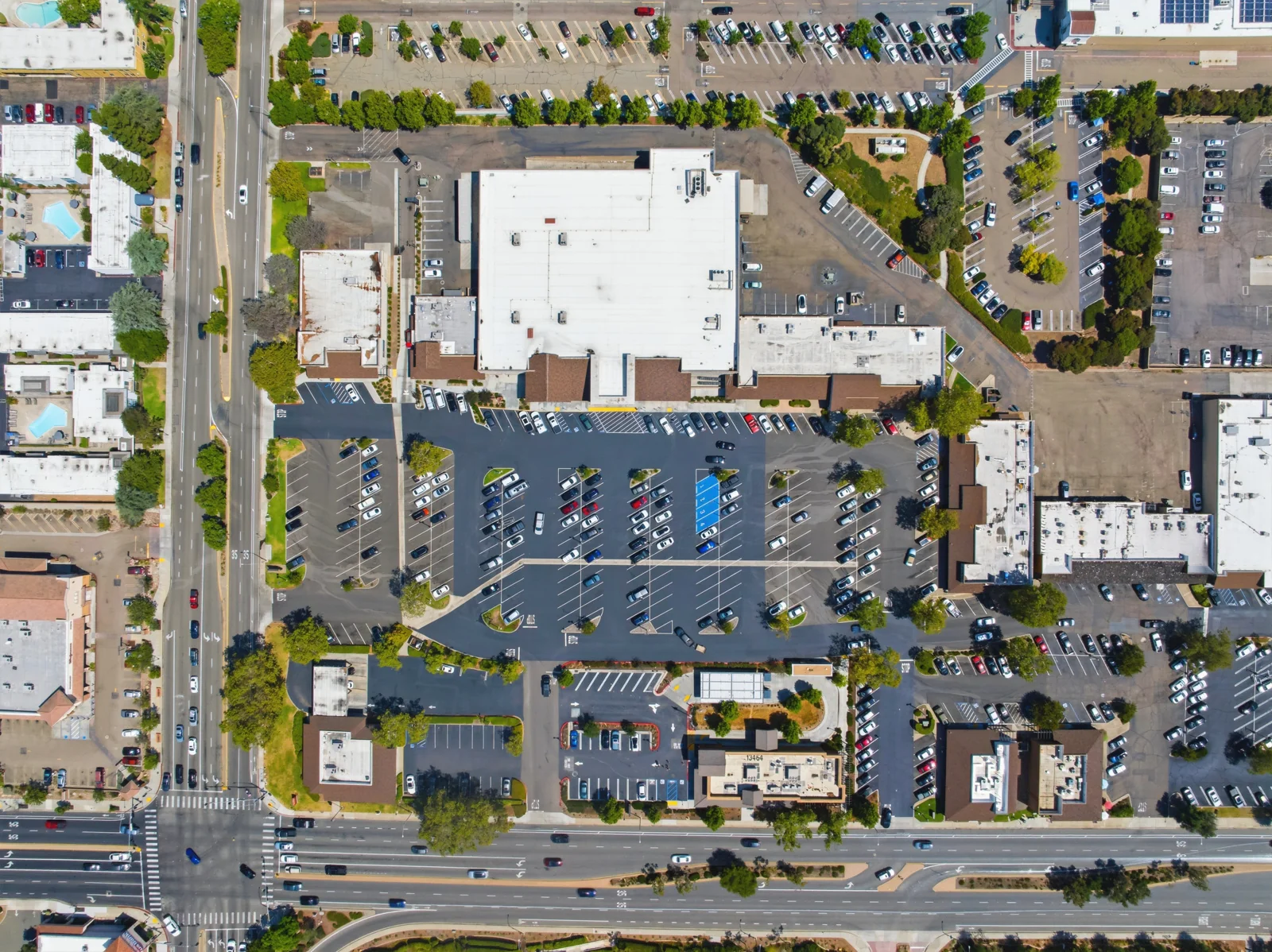 Poway Town & Country — Lease in Poway, CA, photo 2 of 6