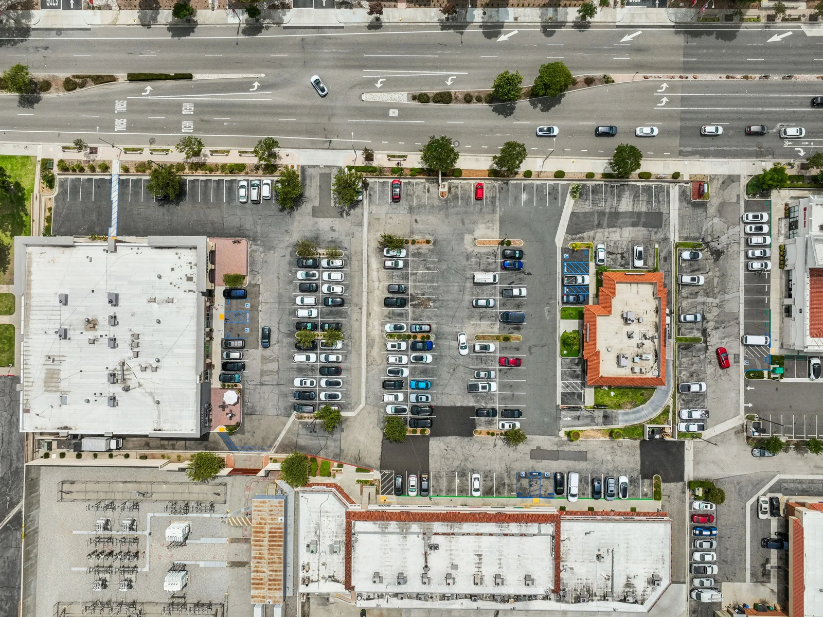 Retail in Diamond Bar, CA — Lease in Diamond Bar, CA, photo 3 of 6