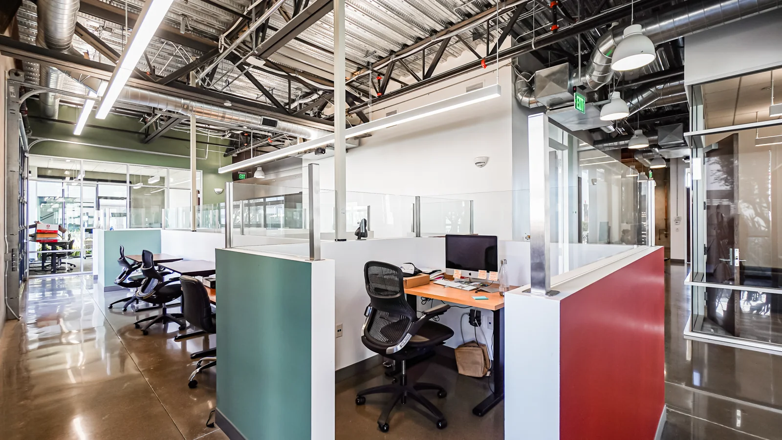 Office in El Segundo, CA — Lease in El Segundo, CA, photo 2 of 8
