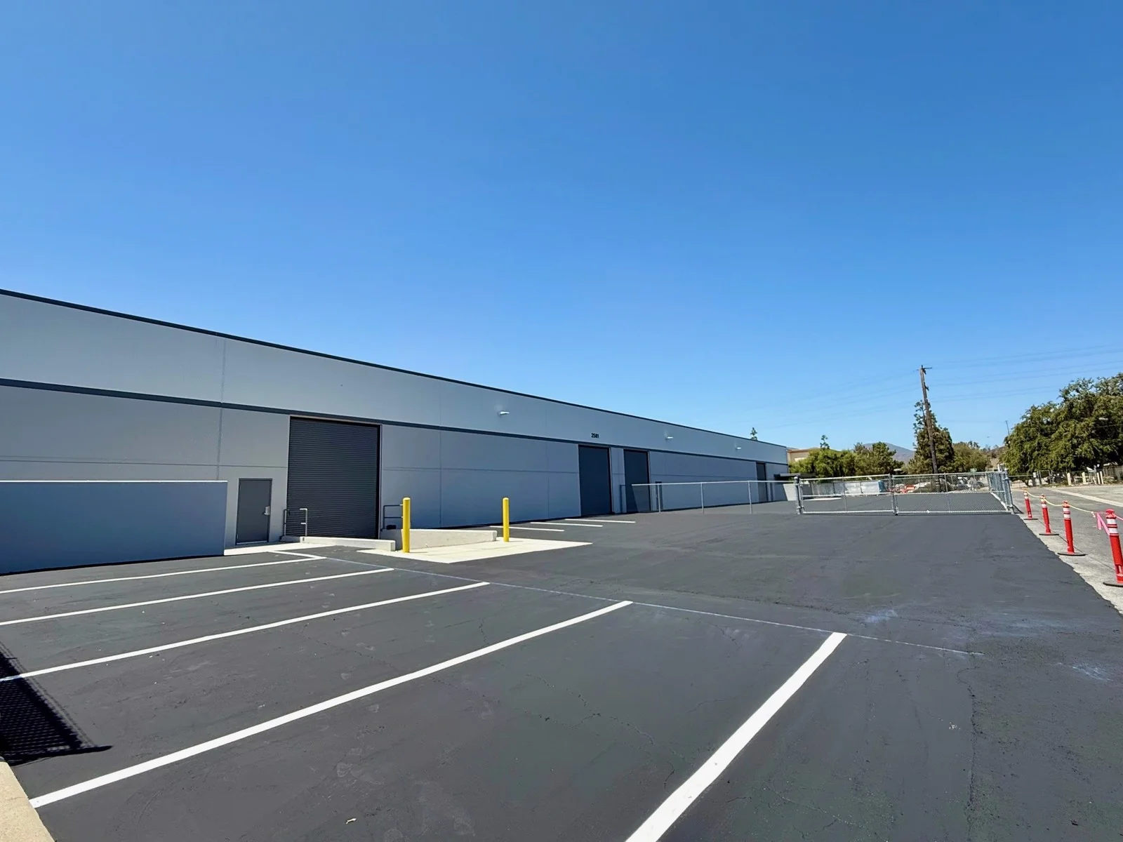 Industrial in Thousand Oaks, CA — Lease in Thousand Oaks, CA, photo 7 of 8