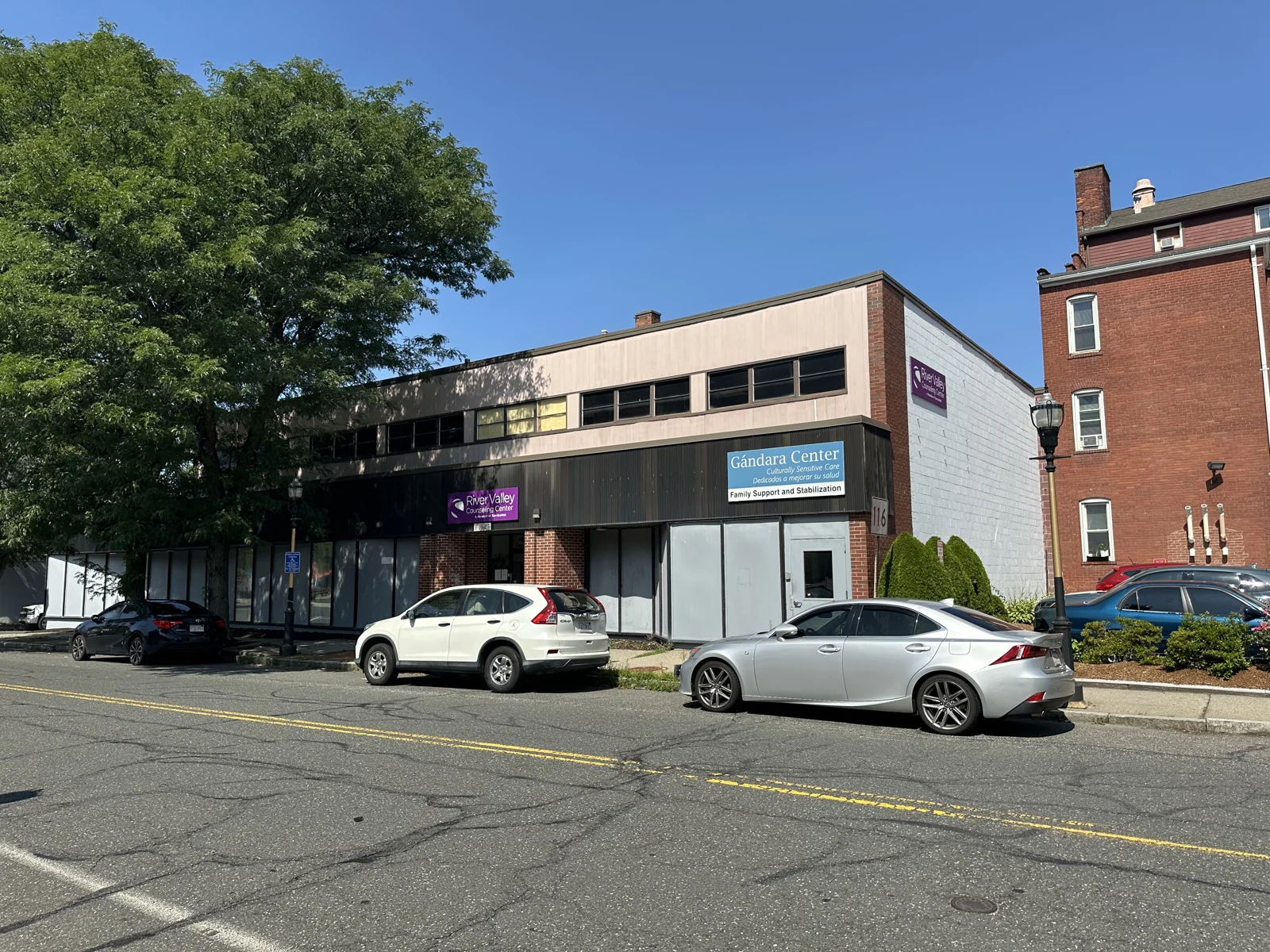 Office in Chicopee, MA — Sale in Chicopee, MA, photo 1 of 4
