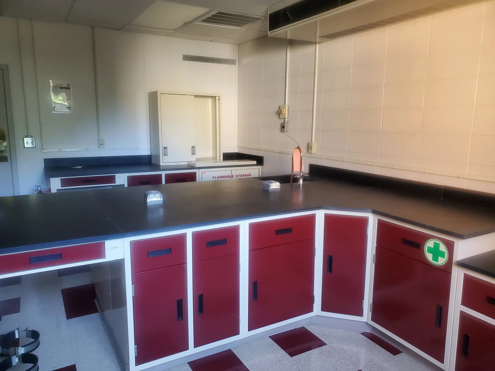 Lab/R&D | Office | Educational — Sale in Wisconsin Rapids, WI, photo 2 of 5