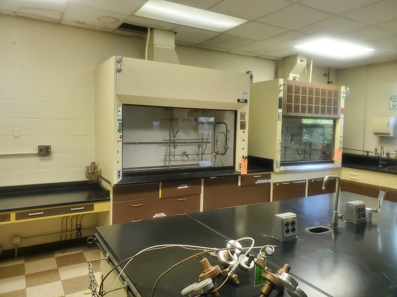 Lab/R&D | Office | Educational — Sale in Wisconsin Rapids, WI, photo 3 of 5
