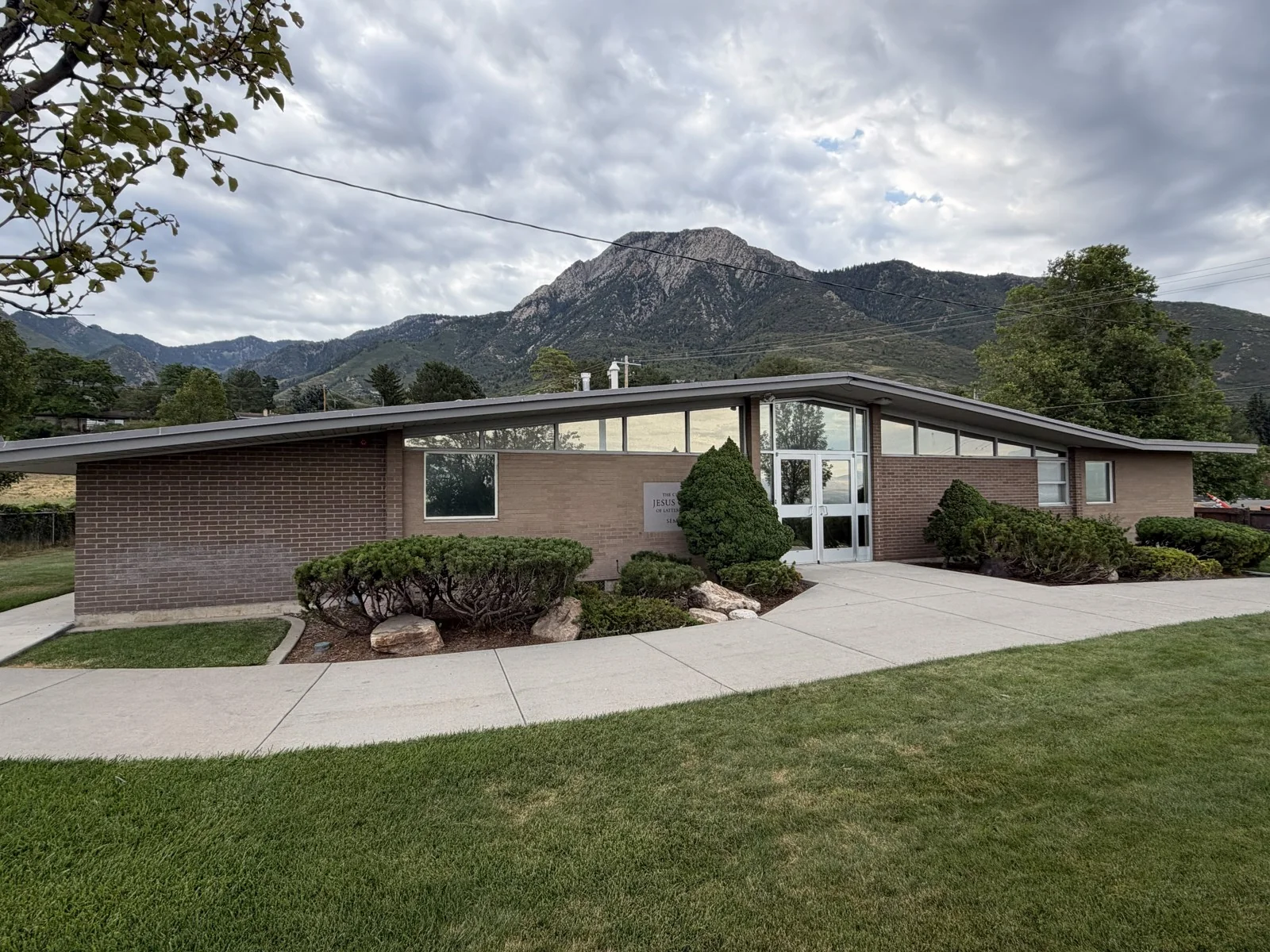 4430 South Westview Drive — Sale in Salt Lake City, UT, photo 2 of 5