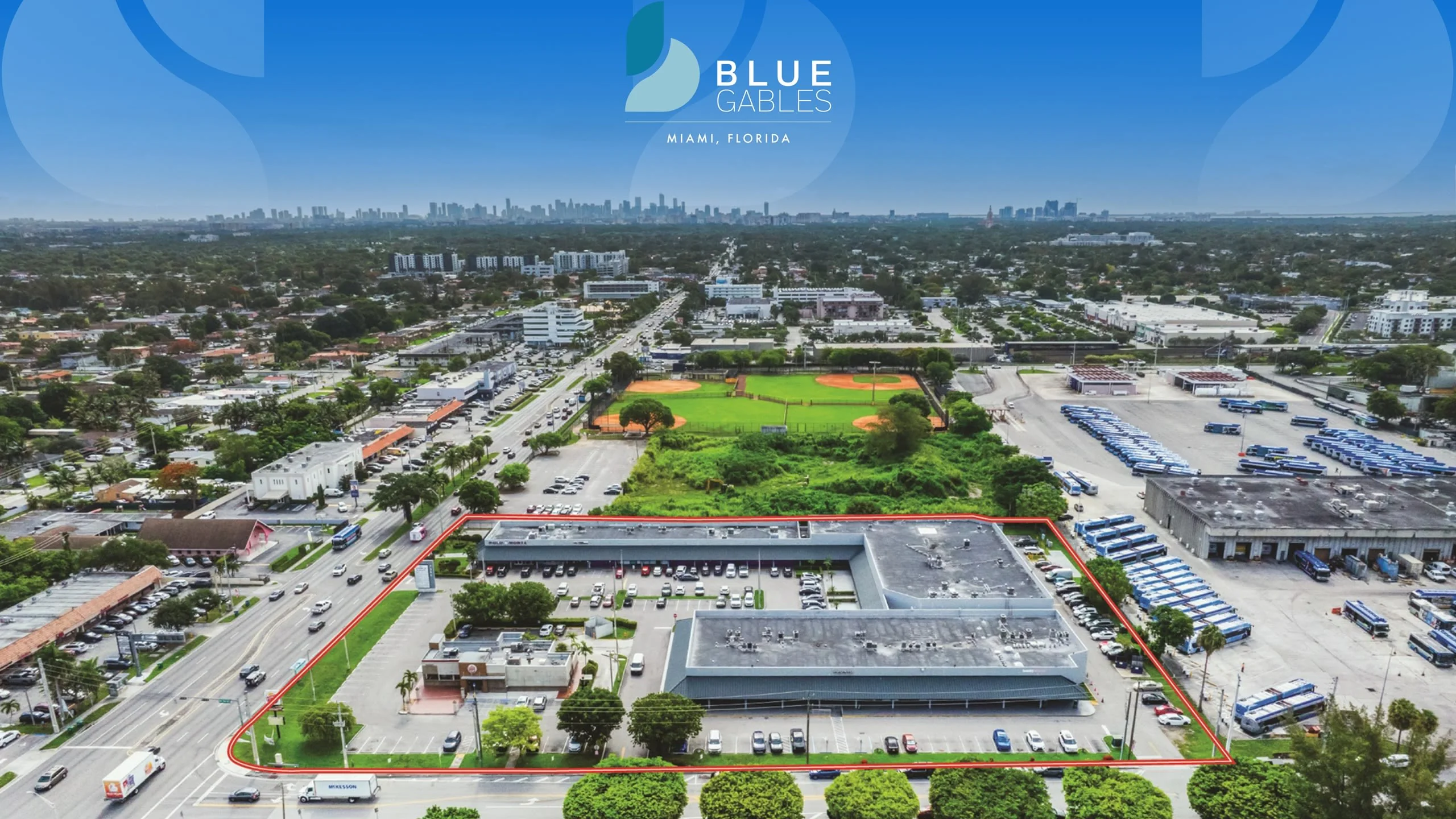 Blue Gables Plaza — Sale in Miami, FL, photo 1 of 8