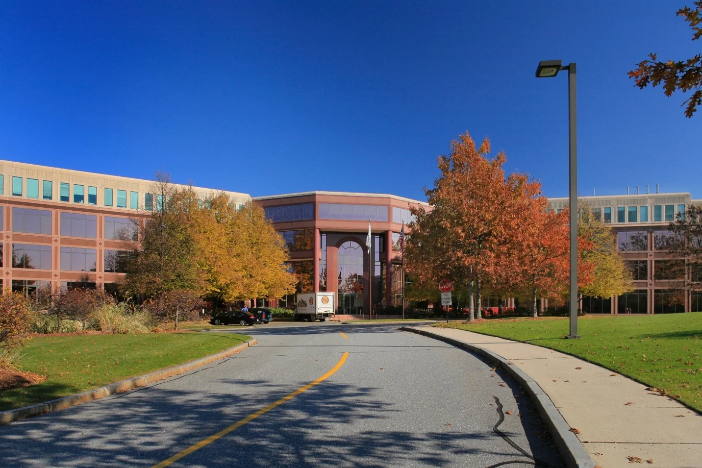 The Center at Corporate Drive — Lease in Burlington, MA, photo 1 of 4