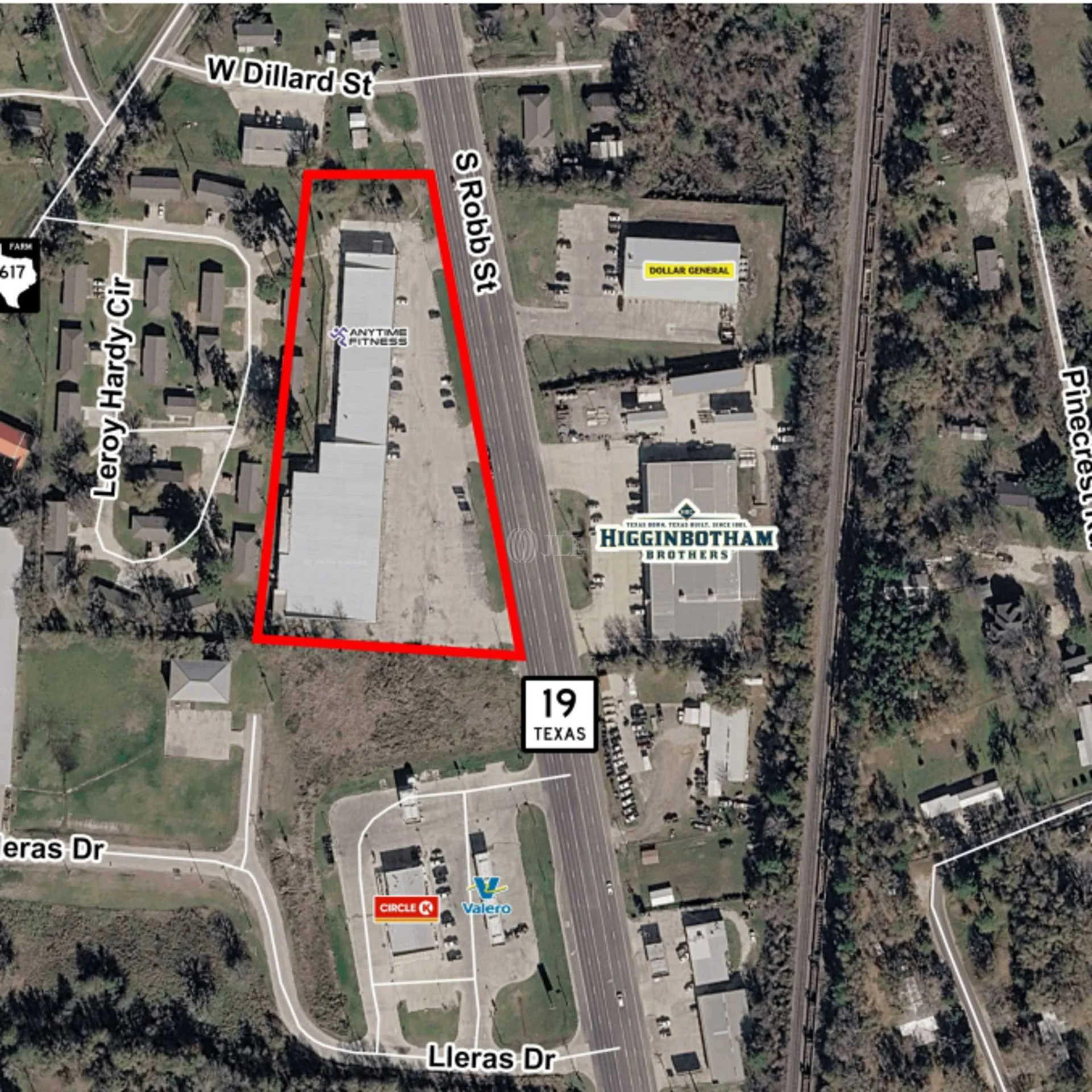 Trinity Shopping Center — Lease in Trinity, TX, photo 2 of 4