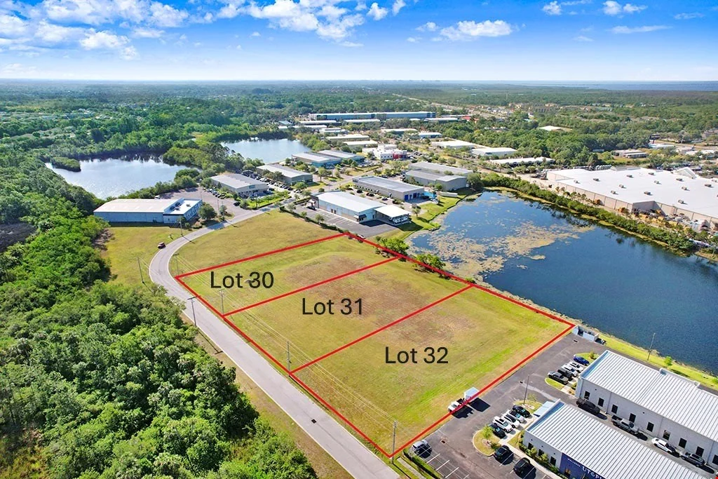 18326 Monroes Business Pk (Lot 32) — Sale in Tampa, FL, photo 5 of 8