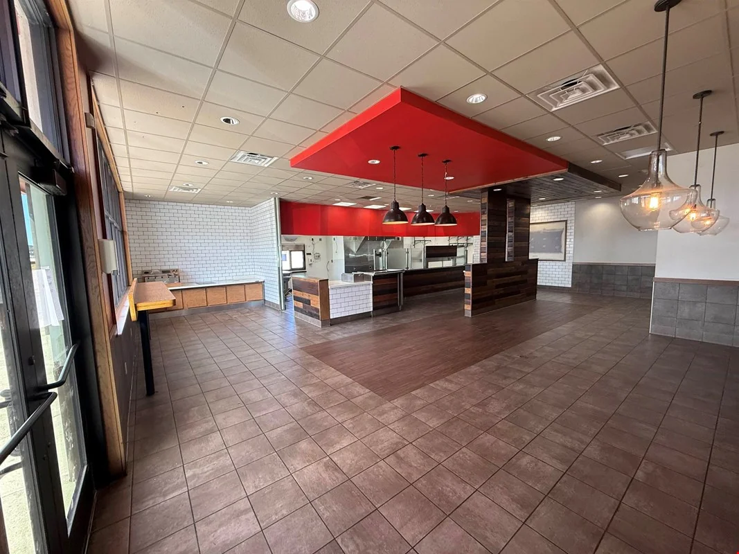 Endcap for Lease — Lease in Sturgis, SD, photo 6 of 8