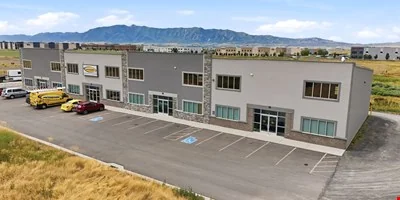 Rare Owner-User/Investment Opportunity — Sale in Hyde Park, UT, photo 2 of 8