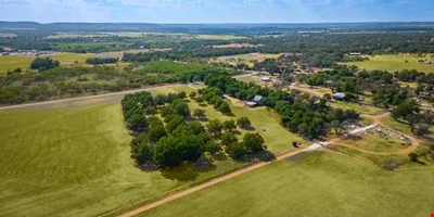 95 Loma Lane — Sale in Fredericksburg, TX, photo 6 of 8