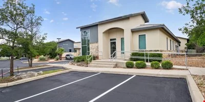 14603 HUEBNER RD — Lease in San Antonio, TX, photo 4 of 8